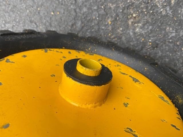 Dewalt Panel Truck Dolly Cart, 1,100-pound Weight Capacity, for Drywall, Plywood, Lumber, Sheetrock, and Doors, 7.25-inch Width Capacity, 12-inch No-Flat Wheels (DXWT-PS202) customer photo 1