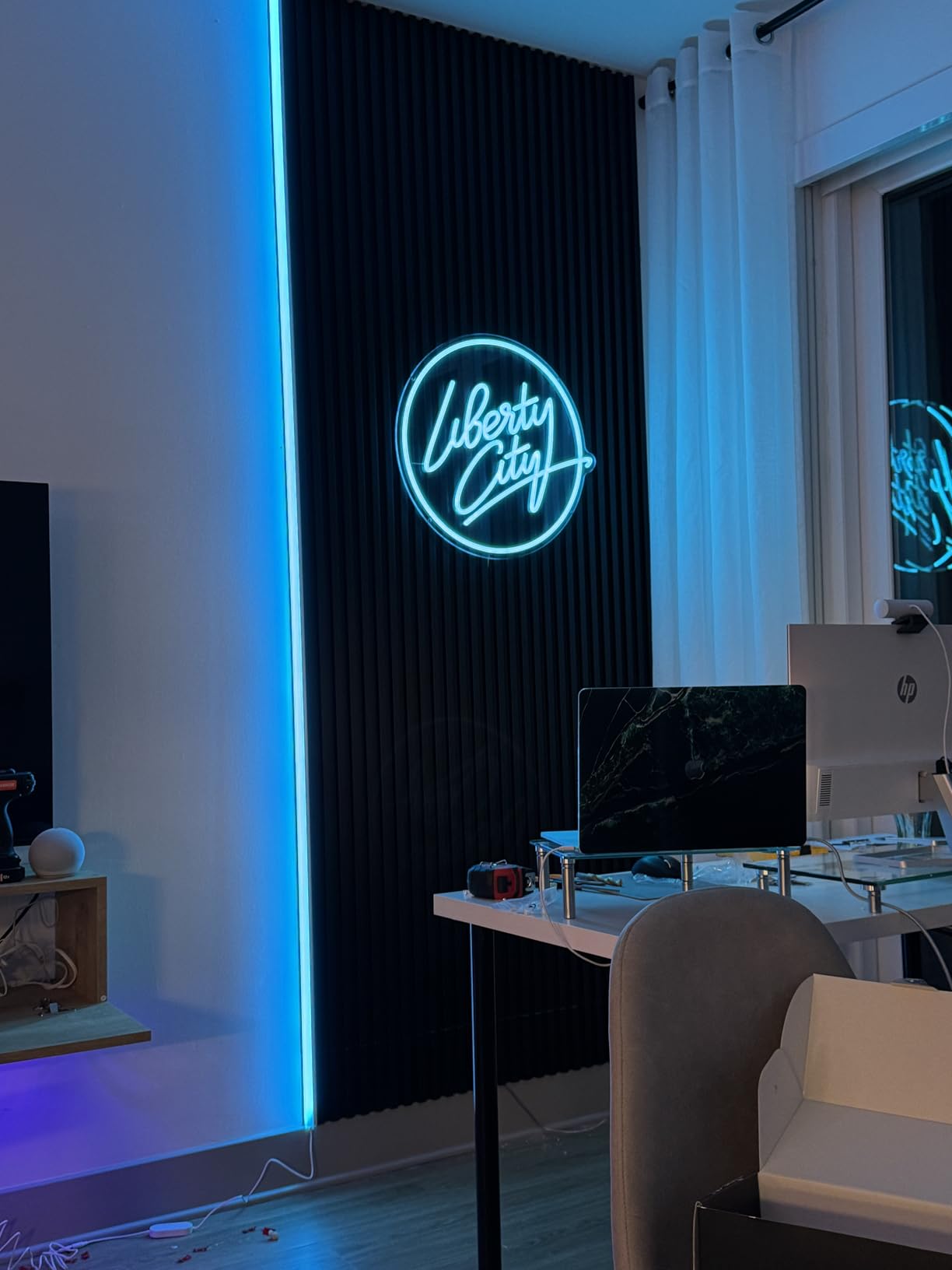 Yatvro Custom Neon Signs, Personalized Dimmable LED Neon Signs for Family Birthday Bar Wedding Party Night Light&Company Logo or Business Signs, Birthday Gift Name Neon Lights customer photo 1