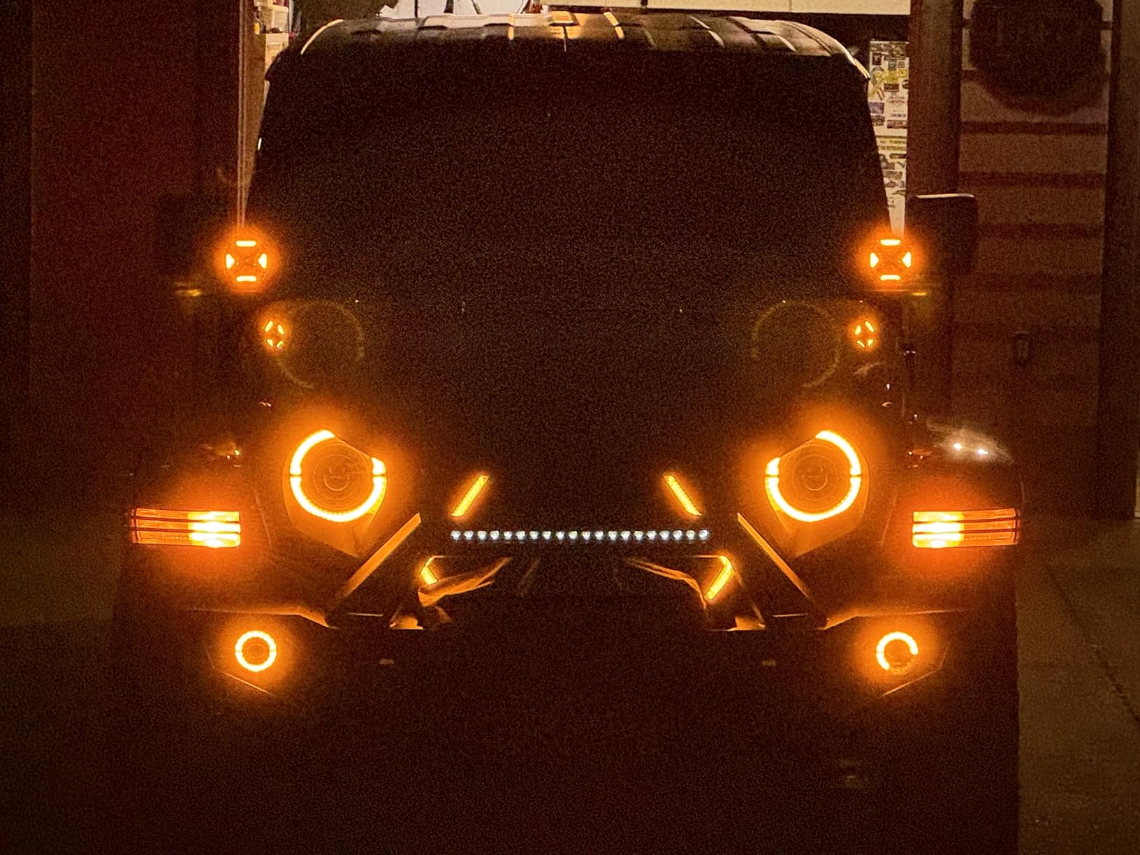 Auxbeam 42 Inch LED Light Bar, 240W Curved Off Road Amber White Combo Beam | 6 Modes Series, White & Amber Switchback, Memory, Restore & Sync Functions, Warning Strobe, Built for Fog, Rain & Offroad customer photo 1