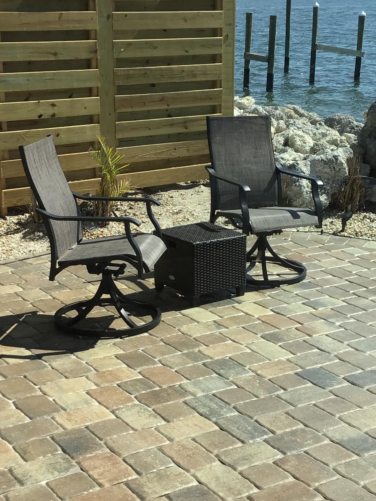 NUU GARDEN Outdoor Swivel Patio Dining Chairs Set of 2, All-Weather Textilene Dining Chairs with Metal Frame for Patio, Lawn, Deck or Backyard, Brown customer photo 1