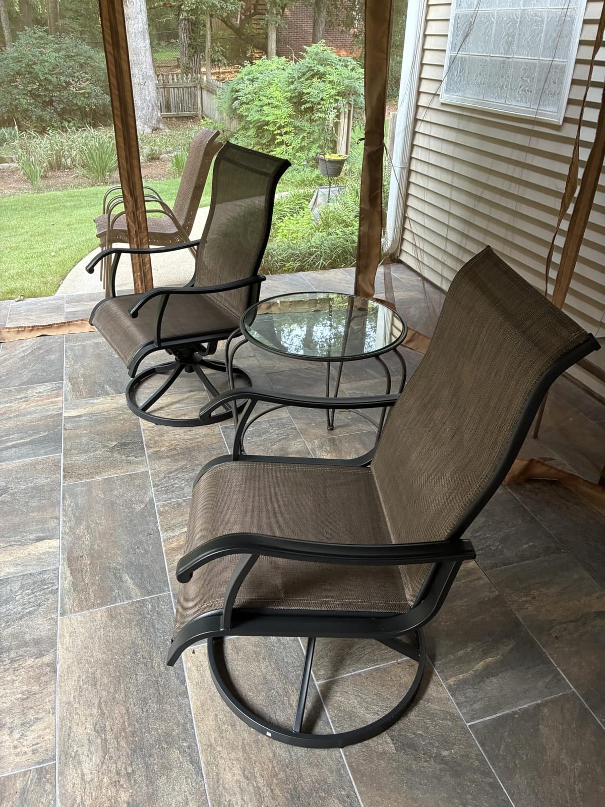 NUU GARDEN Outdoor Swivel Patio Dining Chairs Set of 2, All-Weather Textilene Dining Chairs with Metal Frame for Patio, Lawn, Deck or Backyard, Brown customer photo 2