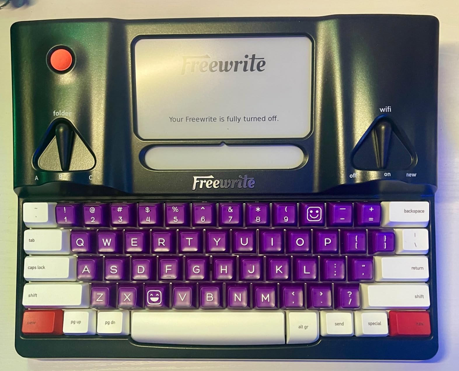 Freewrite Smart Typewriter | Digital Typewriter with E Ink Display for Distraction-Free Writing | Wifi-Enabled Word Processor Syncs Directly to the Cloud | Dedicated Drafting Machine for Authors customer photo 2