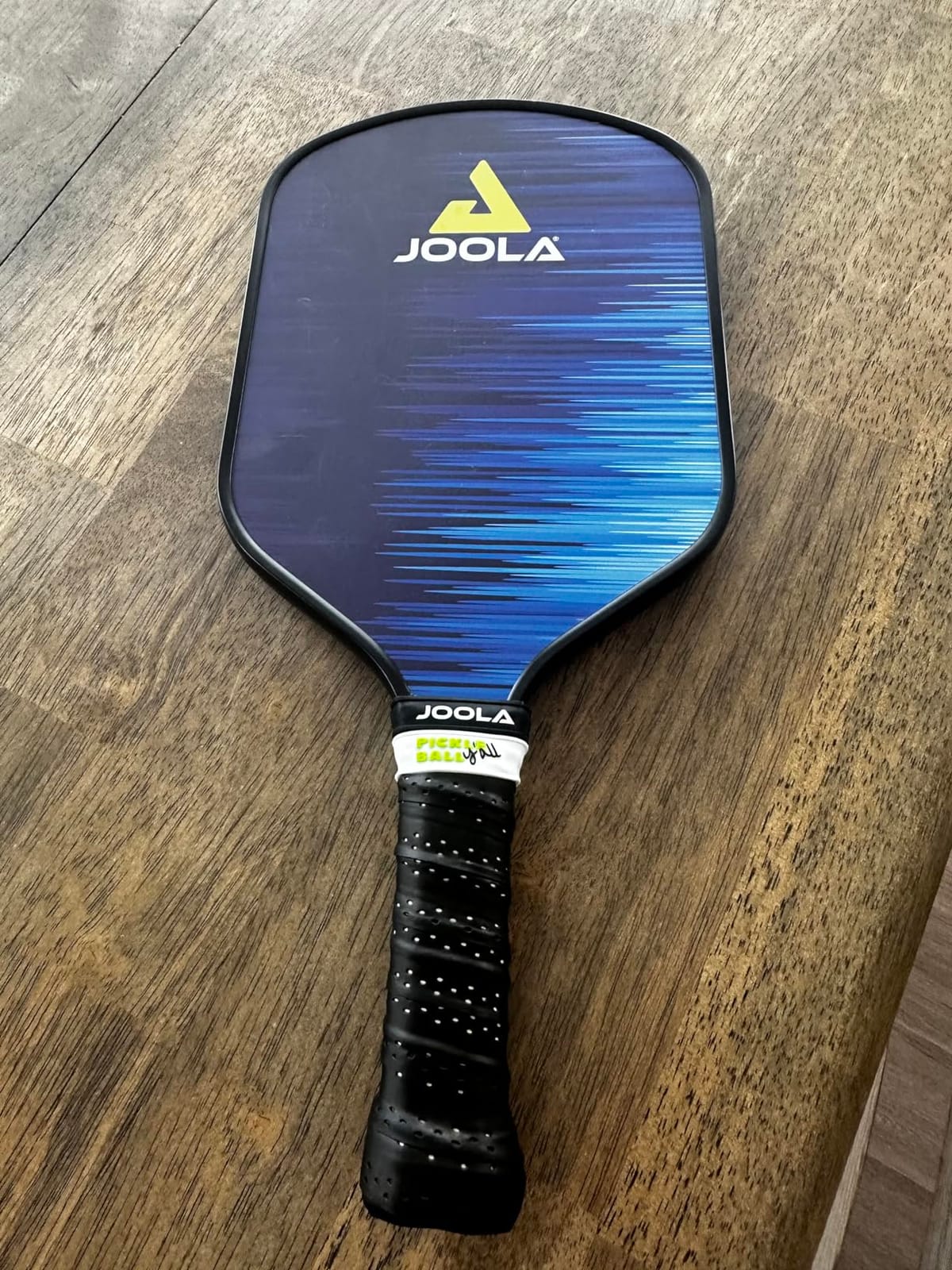 JOOLA Ben Johns Hyperion Pickleball Paddle - Select Raw Carbon Surface or Carbon Abrasion Surface for Increased Power and Spin - Elongated Grip Handle - Carbon Fiber Pickleball Paddle - USAP Approved customer photo 2