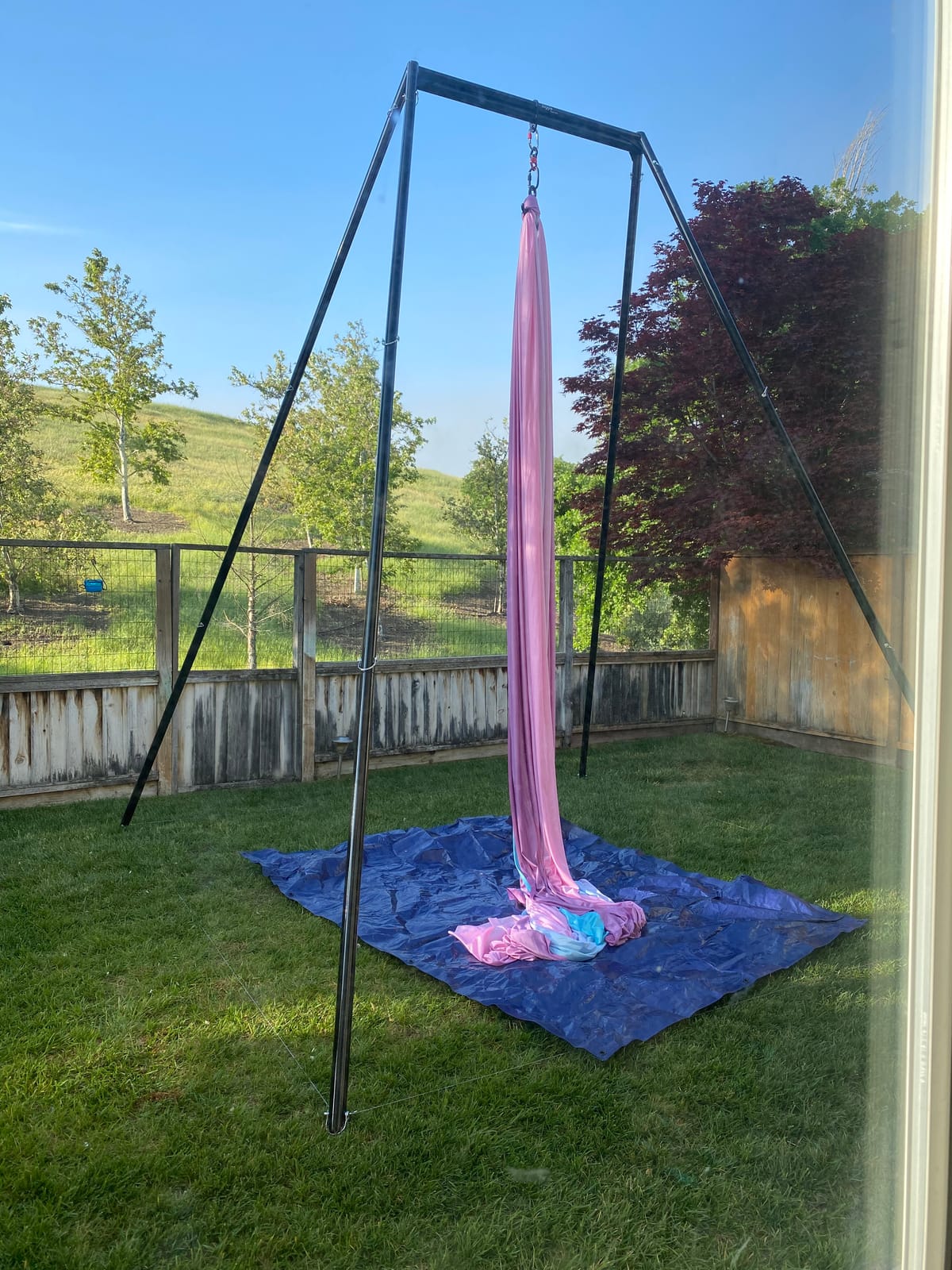DASKING Aerial Silks Starter Kit - Durable 11Yards of Aerial Yoga Hammock with Hardware, Aerial Swing for Acrobatic Flying Yoga & All Levels (Aerial Rigging Point Up to 14ft) customer photo 2