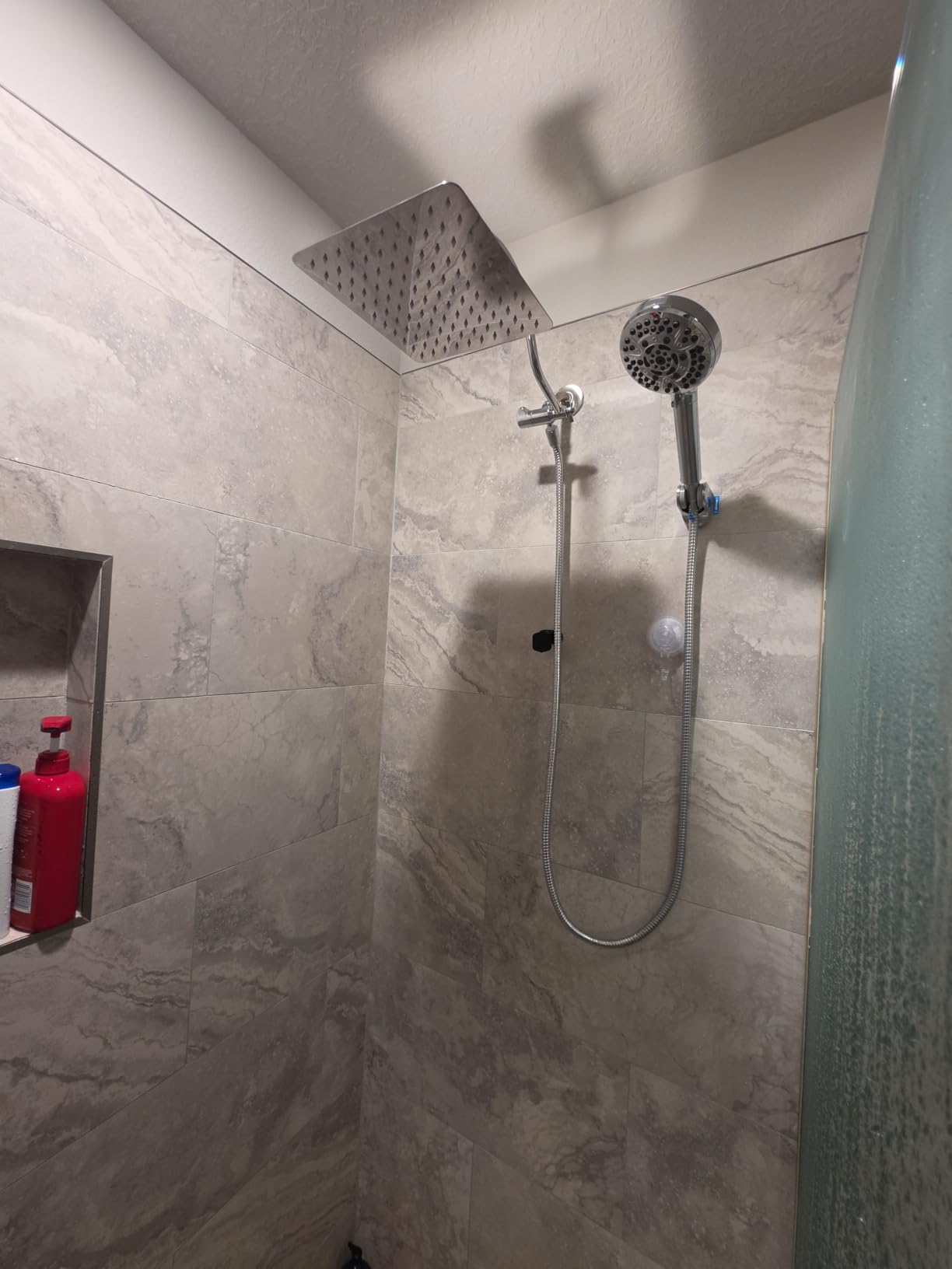Hibbent All Metal cUPC Certified High Pressure Rainfall 10'' Shower Head | Dual Shower Heads with Handheld 10 Sprays Combo, 12'' Adjustable Extension Arm, 71'' Shower Hose, Shower Holder, Matte Black customer photo 1