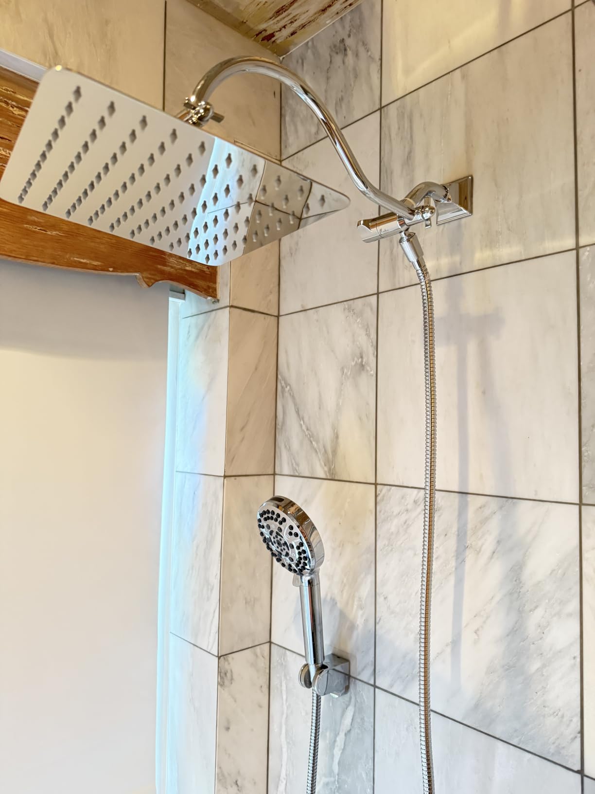 Hibbent All Metal cUPC Certified High Pressure Rainfall 10'' Shower Head | Dual Shower Heads with Handheld 10 Sprays Combo, 12'' Adjustable Extension Arm, 71'' Shower Hose, Shower Holder, Matte Black customer photo 2