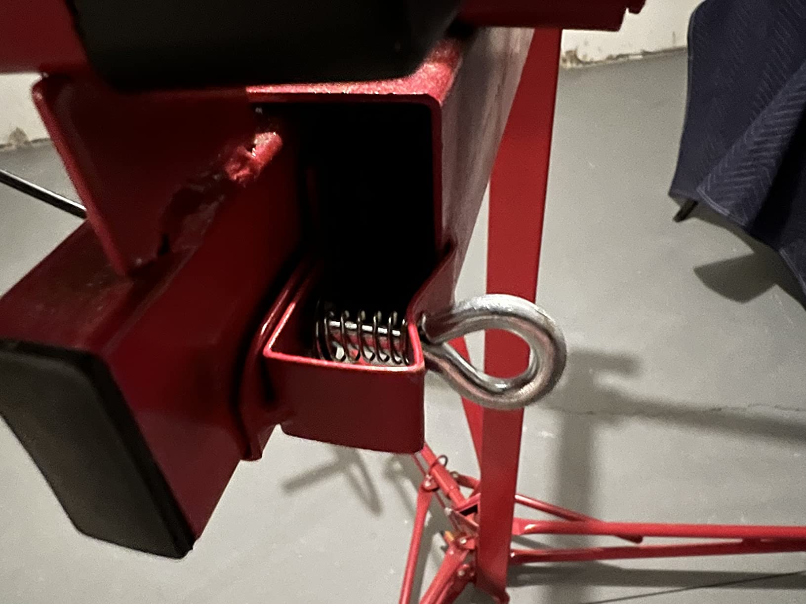 Winado 16 ft Drywall Lift Panel Rolling Hoist Jack Lifter for Sheetrock | Drywall Lifting Construction Tool with Caster Wheels and Adjustable Telescopic Arm, Red customer photo 1