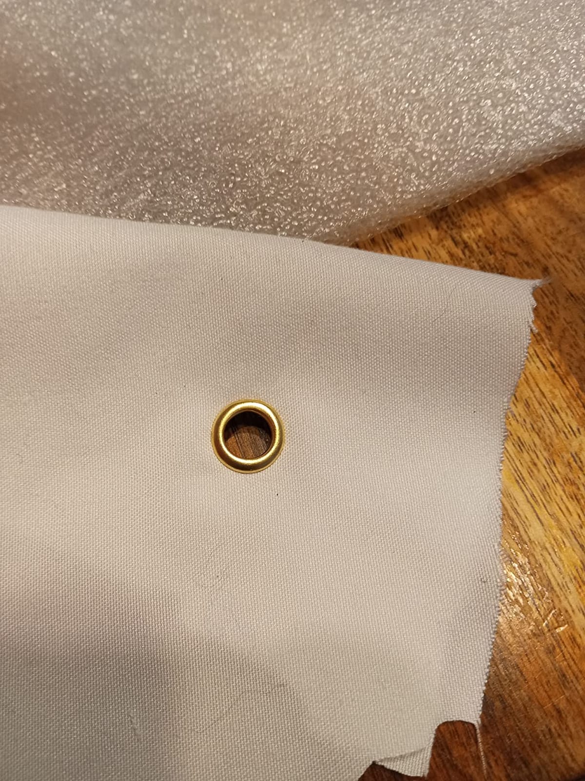 Hand Press Grommet Machine Tarp Grommet Tool Kit Heavy Duty Grommet Press with Punch Hole Tool, Rubber Hammer, 3 Dies (#0#2#4), 3000Pcs Sliver/Gold Grommets (1/4 3/8 1/2 inch) for Fabric Curtains Kit customer photo 2
