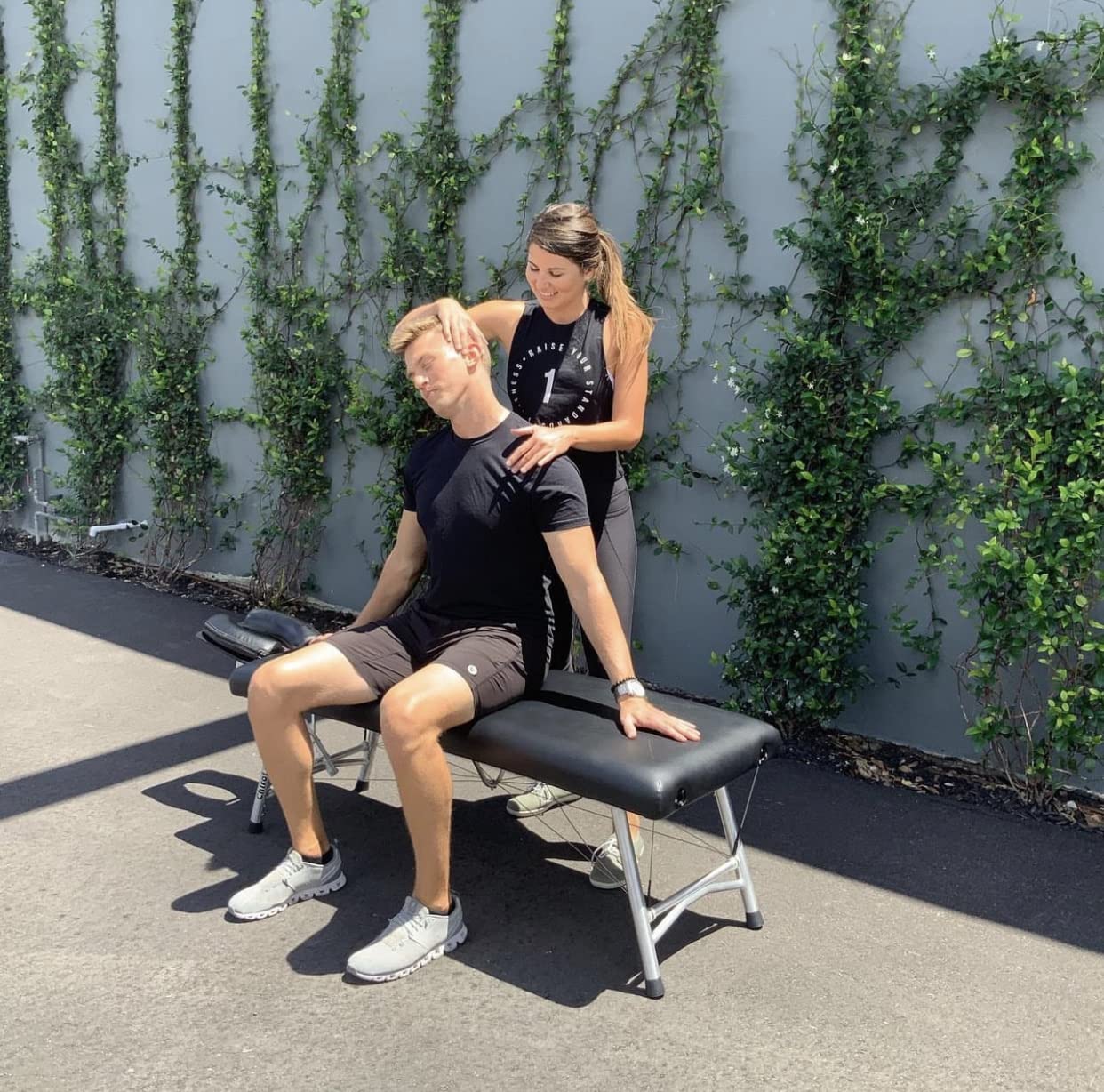 Classic Chiropractic Table | Professional-Grade Stability Table | Perfect for Sport Chiropractor | Lightweight and Simple Setup | MagLock Technology | Trusted by Olympics customer photo 2