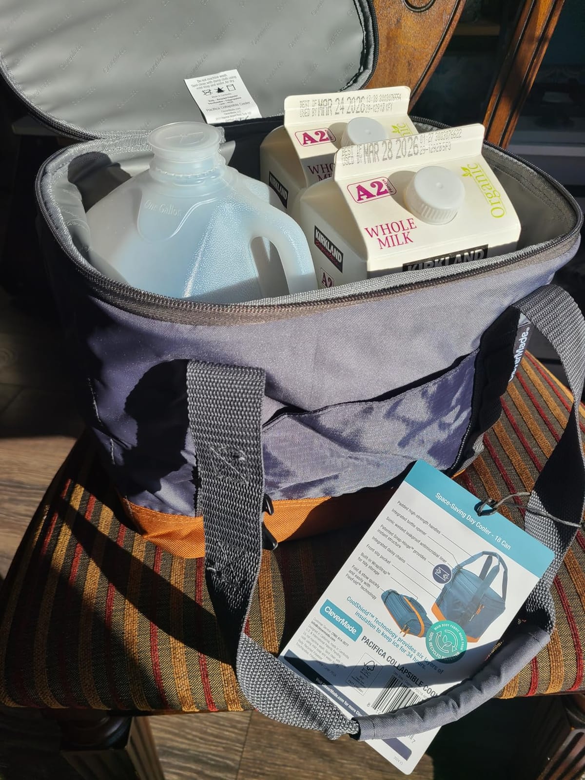 CleverMade Pacifica Collapsible Cooler, Large Insulated Bag, Ocean, Travel Cooler for Group Outings customer photo 1