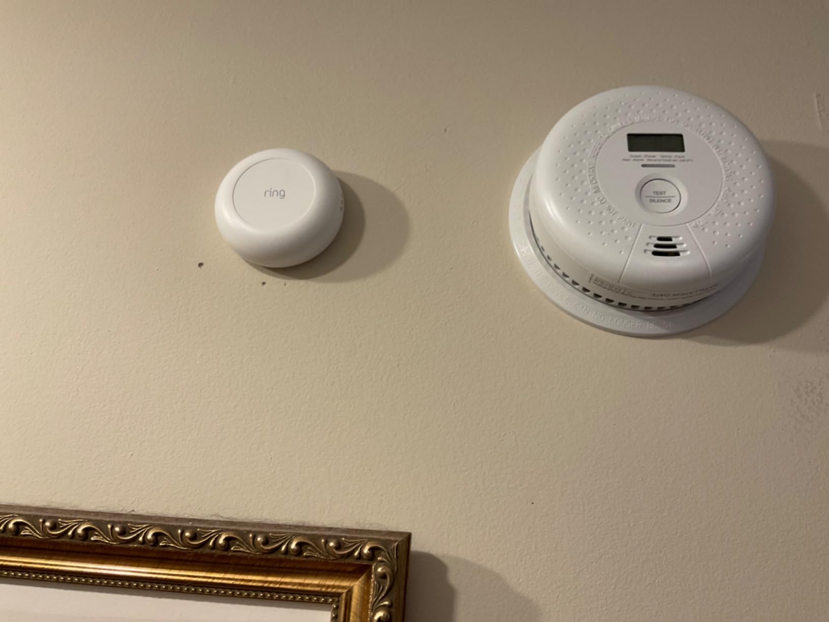X-Sense Smoke Detector and Carbon Monoxide Detector, SC01, 1-Pack | 10-Year Sealed Battery (Not Hardwired), Real-Time CO and Battery LCD Display, UL 217 & UL 2034 Certified customer photo 2