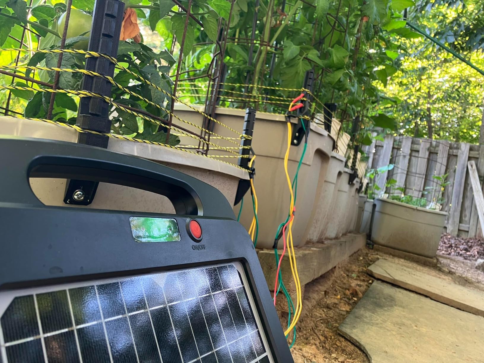 My Animal Command Solar Power Electric Fence Energizer Charger 0.25 Joules customer photo 1