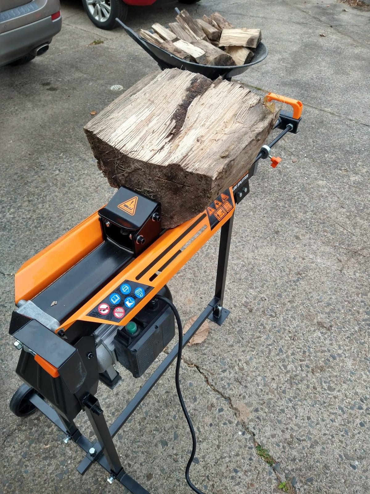 WEN Electric Log Splitter, 6.5-Ton Capacity with Portable Stand (56208) customer photo 2