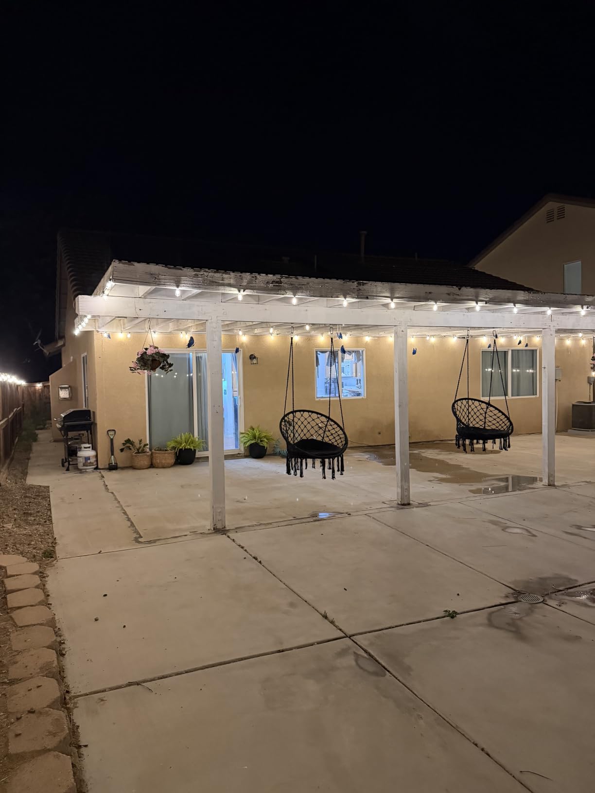 Brightever LED Outdoor String Lights 100FT Patio Lights with 52 Shatterproof ST38 Vintage Edison Bulbs, Outside Hanging Light Waterproof for Porch, Deck, Garden, Backyard, Balcony, 2700K Dimmable customer photo 1