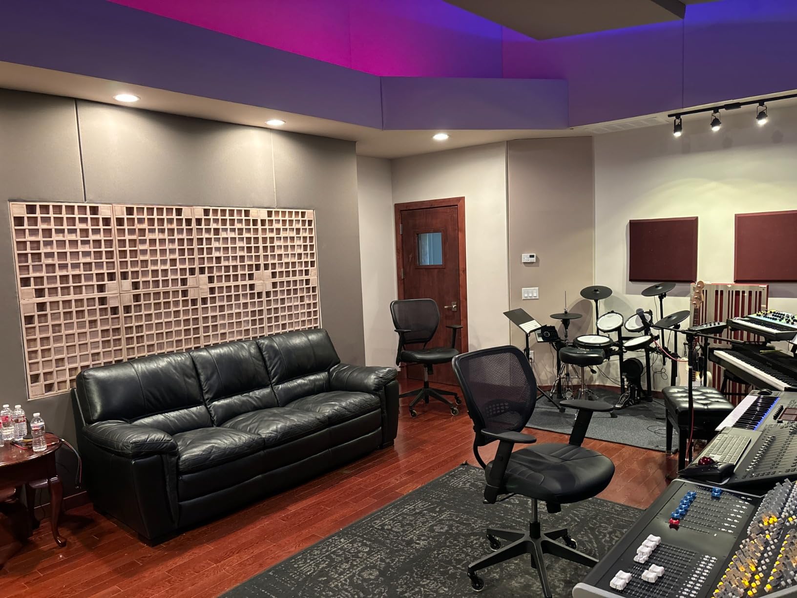Acoustic Diffuser - Wood Acoustic Diffusion Panel - Wooden Sound Panels For Echo Reduction And Sound Control customer photo 1