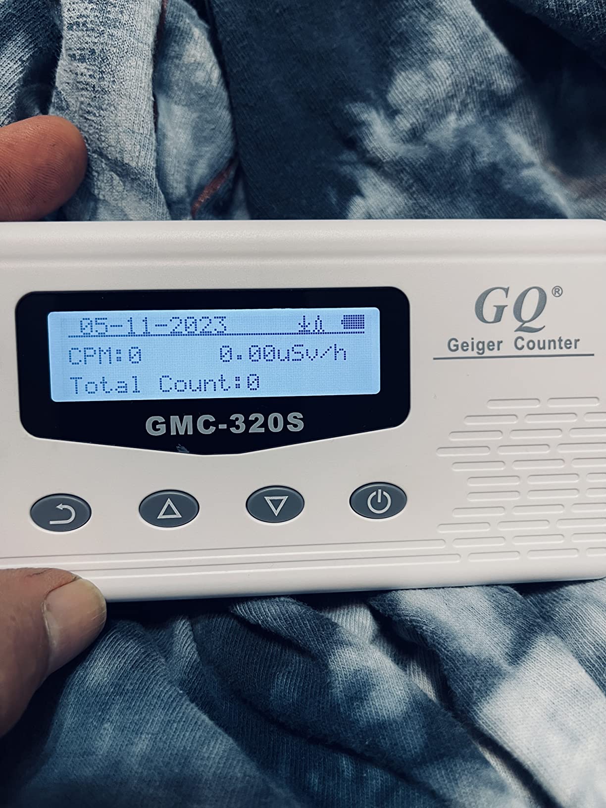 GQ 320S Digital Nuclear Radiation Detector Monitor Meter Geiger Counter Radiation Dosimeter customer photo 1