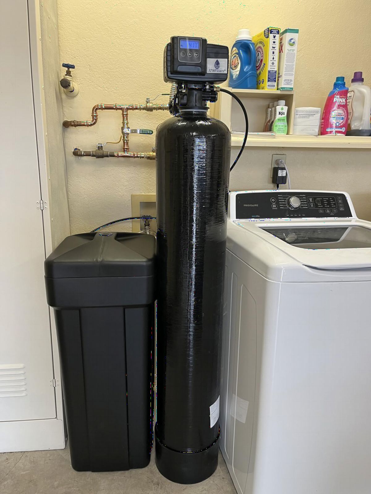 AFWFilters 48K Grain Water Softener Fleck 5600 SXT with Crosslink Resin | Digital Metered-Demand Control, Chlorine-Resistant Long Life Resin, Complete System for Whole House, Easy Installation customer photo 1