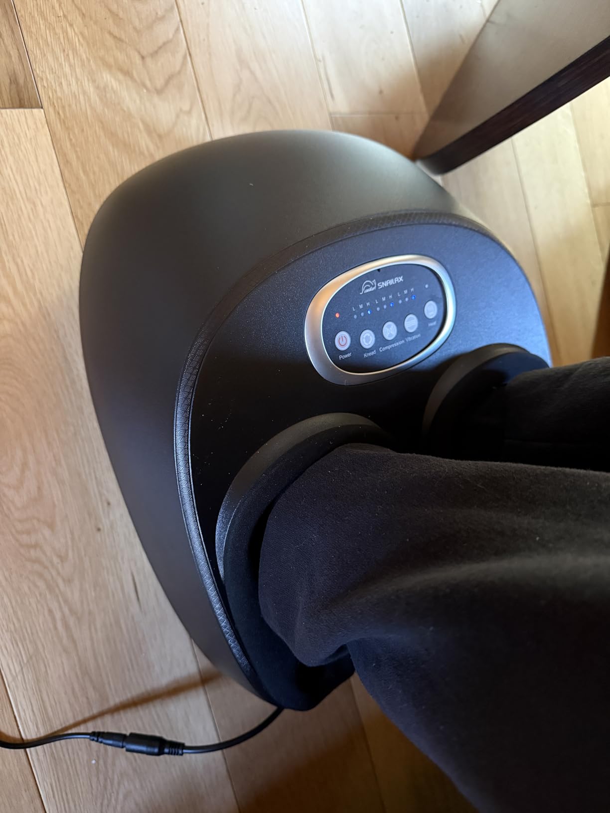 Snailax Shiatsu Foot Massager with Heat, FSA Eligible, Kneading, Compression, Vibration, Feet Massage Machine for Plantar Fasciitis, Neuropathy, Foot Warmer, Gifts for Women Men,Size 13 | Deep Kneading, Vibration Foot Massage with Adjustable Heat, Fits Men up to US Size 13, FSA Eligible HSA for Everyday Comfort customer photo 2
