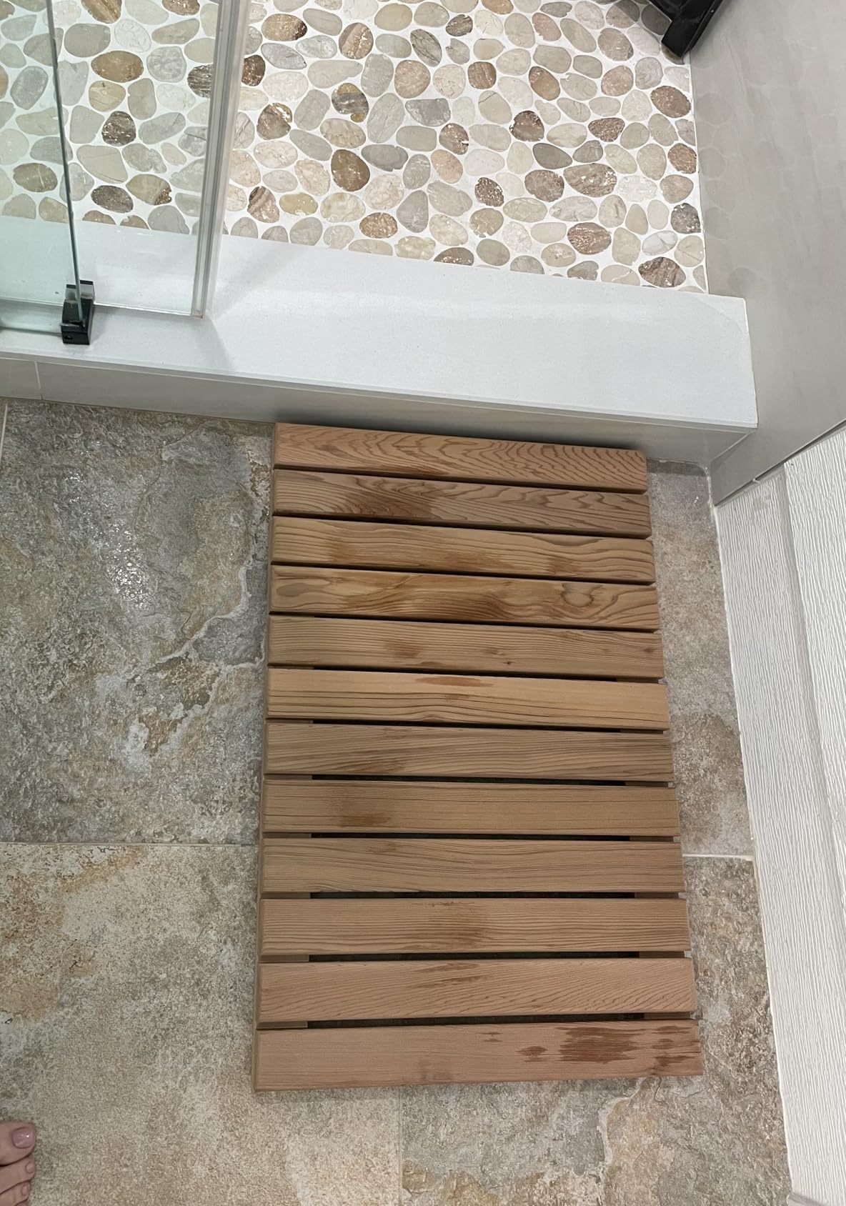 bingaai Cedar Wood Shower Mat, Cedar Wooden Bath Mats, Wood Bath Mat 23.6 × 15.7 in, Shower Stall Mat Non-Slip for Bathroom Bathtub Spa Sauna Garden Home, Wooden Floor Mat Large for Indoor and Outdoor customer photo 2