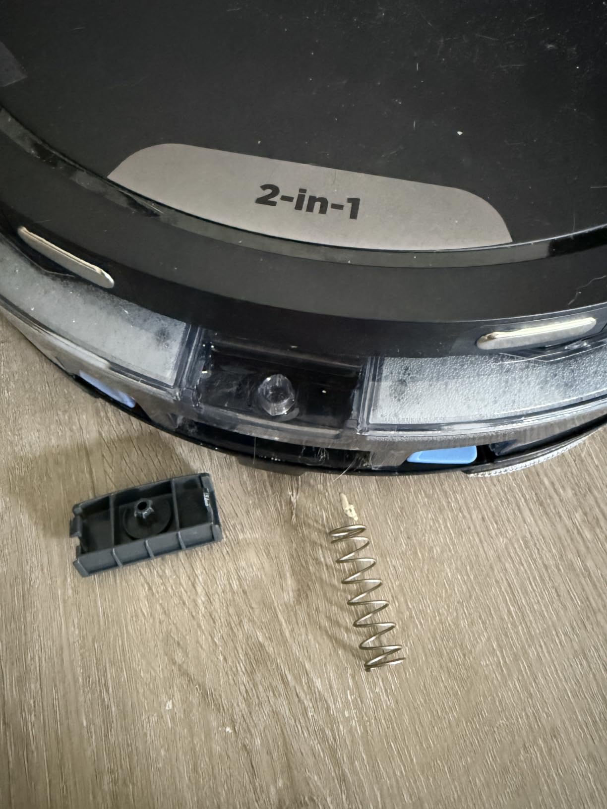 Shark Matrix Plus 2-in-1 Robot Vacuum & Mop, RV2610WA | Sonic Mopping, Matrix Clean, CleanEdge, HEPA 60-Day Self-Empty Base, 360 LiDAR Mapping, Self-Cleaning Brushroll, Wi-Fi customer photo 2