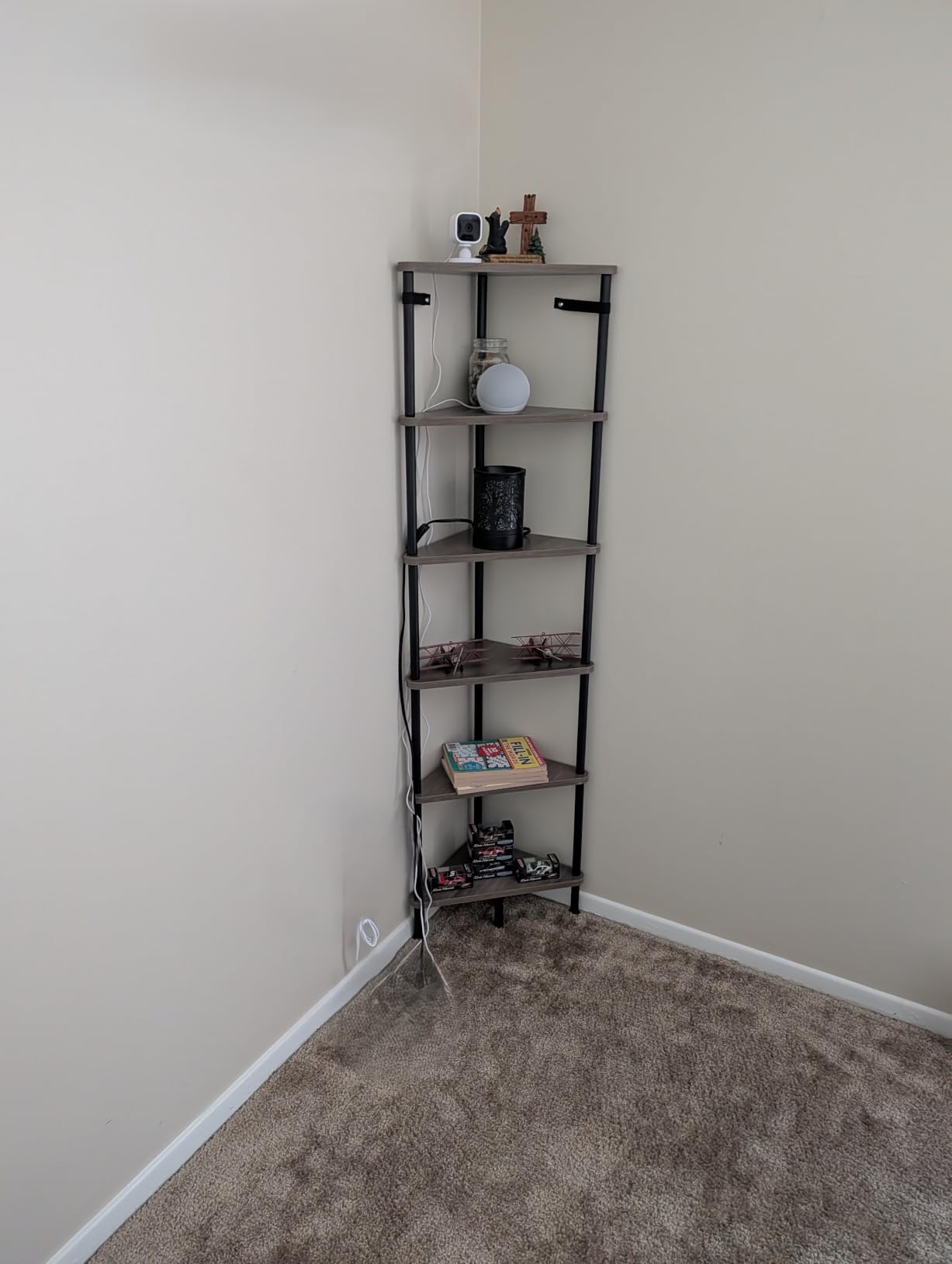HOOBRO Corner Shelf Stand, Industrial 5-Tier Corner Bookshelf with Metal Frame, Plant Display Shelf, Small Bookcase for Small Spaces, Bedroom, Living Room, Rustic Brown BF33CJ01 customer photo 1
