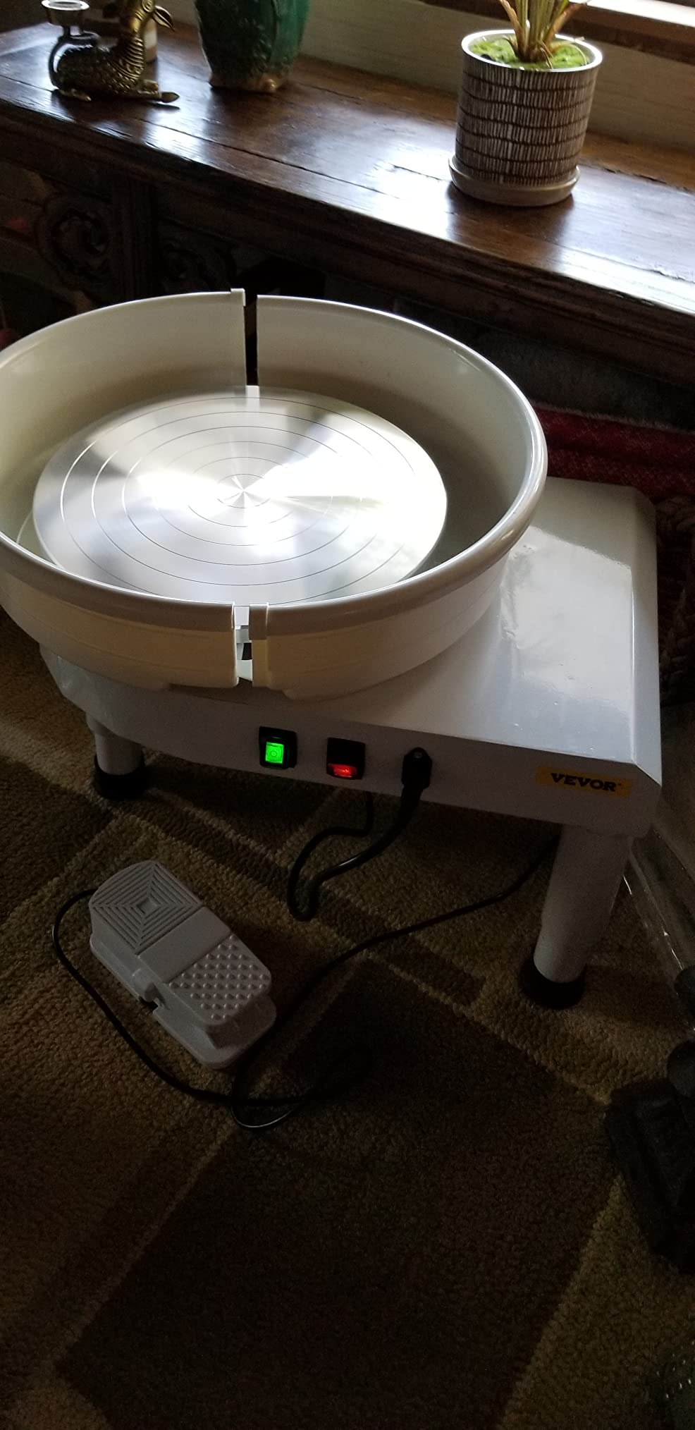VEVOR 14in/35cm Pottery Wheel for Adults, 0-6in Lift-Table 450W Professional Pottery Kit with Foot Pedal Detachable Basin DIY Art Clay Potter's Wheel for Kids Adults Beginners at Home Pottery, White customer photo 1