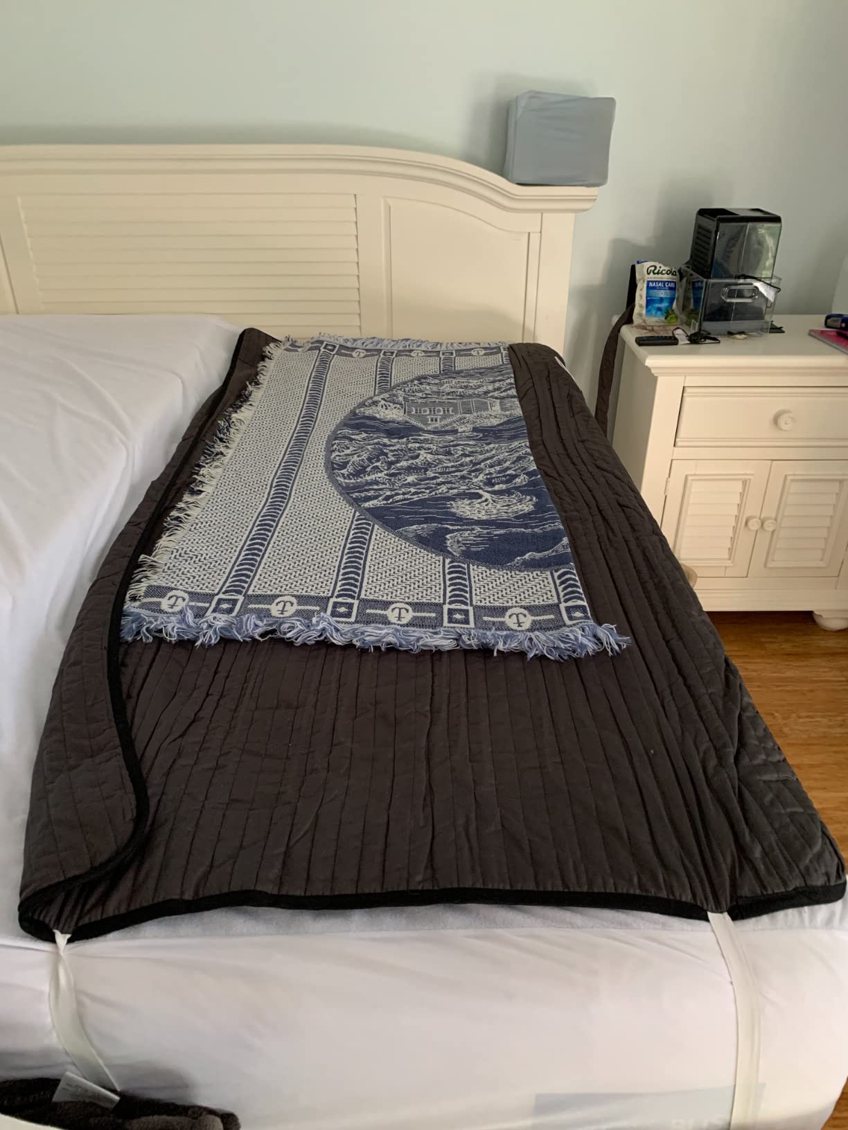 B10 Bed Cooling System Twin - Cooling Mattress Pad for Hot Sleepers | Beat night sweats on a budget - 100% cotton cooling mattress topper and cooling pad for bed, cools 7-12°F, 4 speeds & remote. customer photo 1