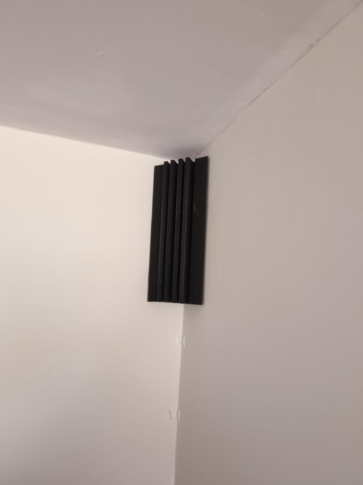 TroyStudio Bass Traps - 12 Pcs 4 X 4 X 12 Inches Dense Thick Studio Bass Foam Corner, Acoustic Treatment Panel Absorbing Echo Reverb, Low Frequency Sound Absorber for Music Room Home Recording Studio customer photo 1