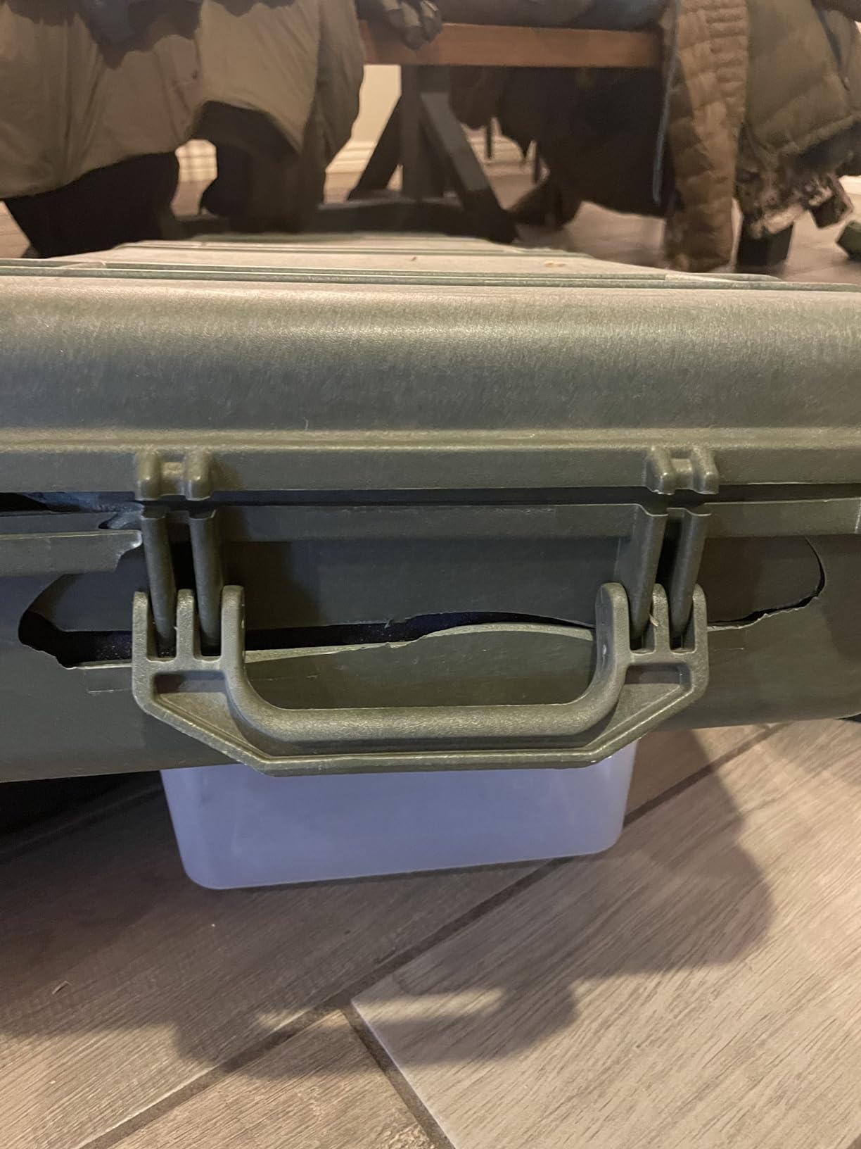 Pelican Protector 1750 Long Case - Multi-Purpose Hard Case with Foam - Tripod, Camera Equipment, Sportsmans Rifle Case, Electronics Gear, and More (Desert Tan) customer photo 2