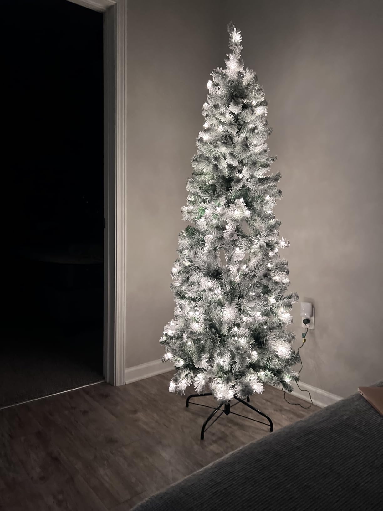 National Tree Company 6 ft Pre-Lit Flocked Acacia Slim Artificial Christmas Tree, 250 Clear Lights, 512 Tips, Includes Stand, Green customer photo 2