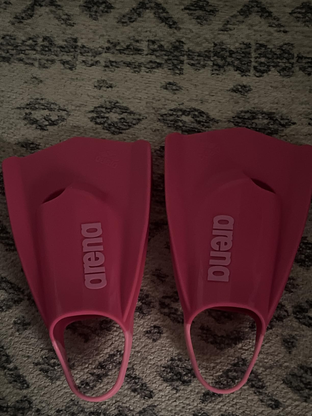 Arena Unisex Adult Powerfin Pro II Swim Training Fins Men and Women Silicone Short Blade Flippers Left-Right Customized, Sizes 4.5-13.5 customer photo 2