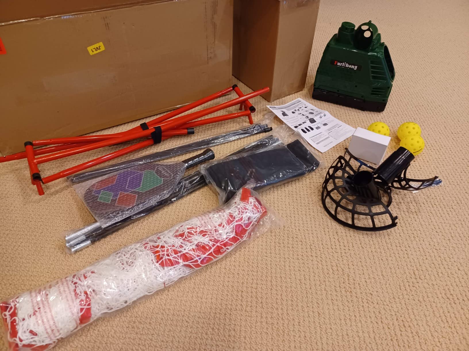 Furlihong 680PBH Pickleball Starter Kit, Including Launch Machine, Ball Recycling Net, Pickleball Paddle, 3 x Pickleballs and Carrying Bag customer photo 1