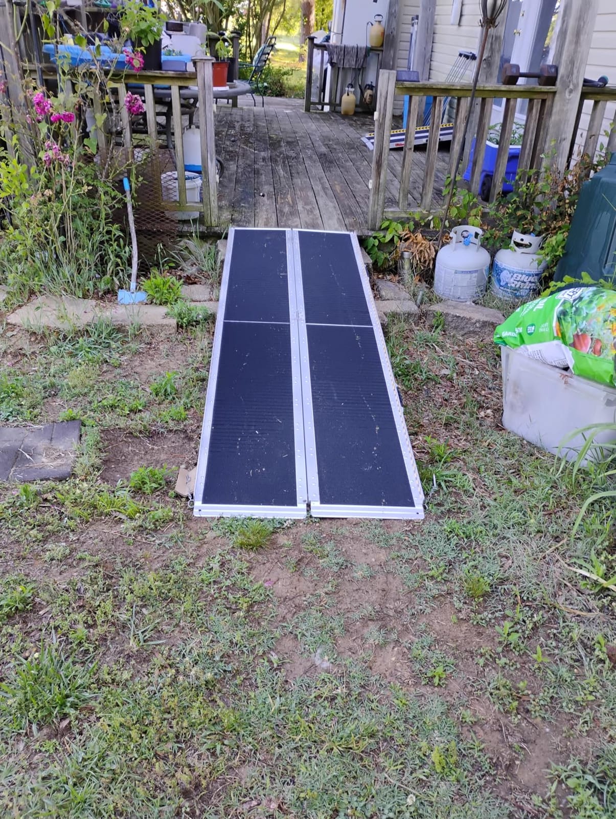 VNN Portable Wheelchair Ramp 4FT, Non-Slip Aluminum Ramps for Wheelchairs for Home, Handicap Wheelchair Ramps for Home Steps, Aluminum Loading Dock Plates, Doorways, Black customer photo 1
