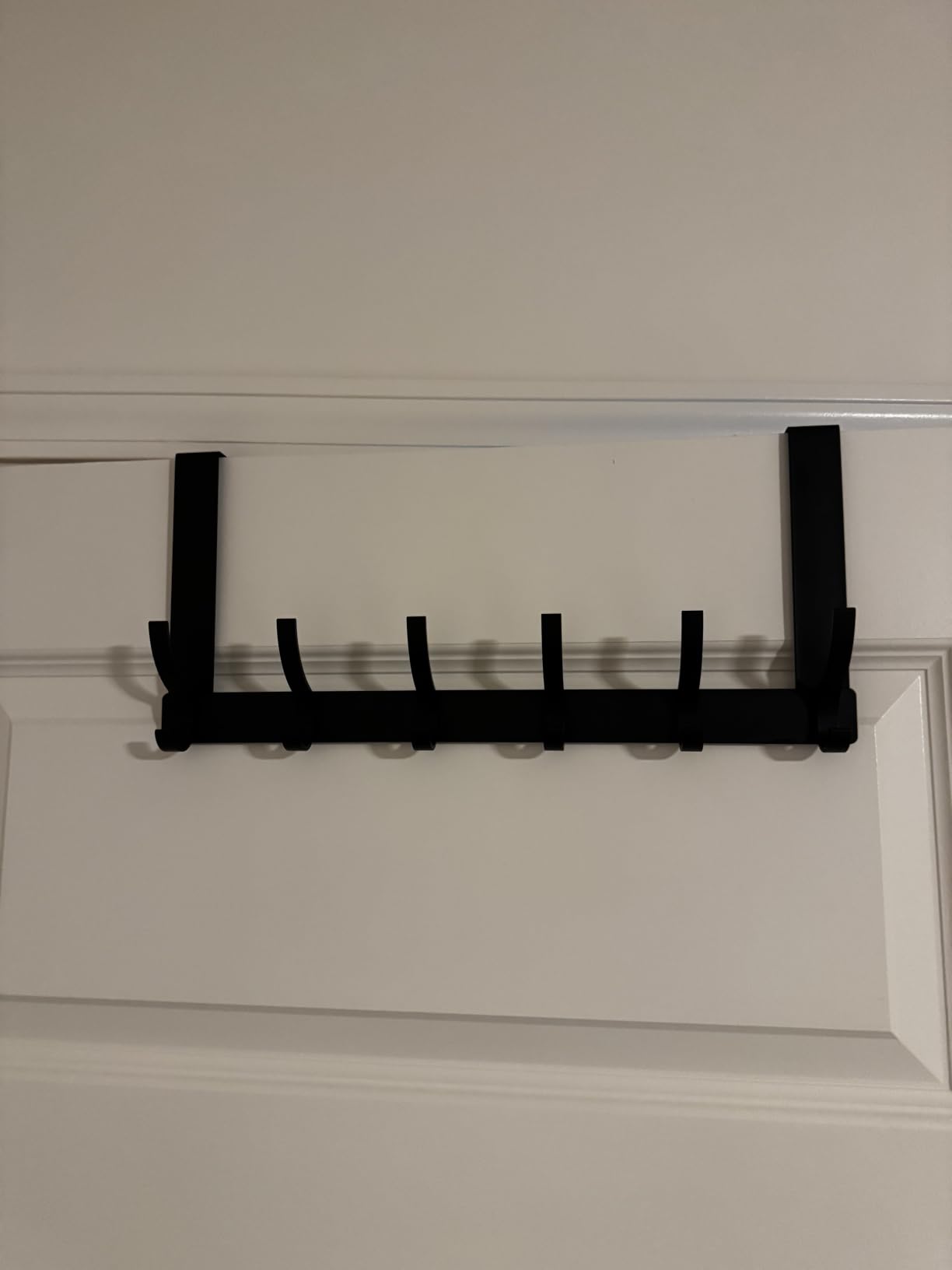 Optish Over The Door Hooks, Door Hanger Hooks for Hanging, Towel Racks for Bathroom with 12 Coat Hook, Coat Rack College Dorm Essentials Bathroom Accessories (1 Pack, Black) customer photo 1