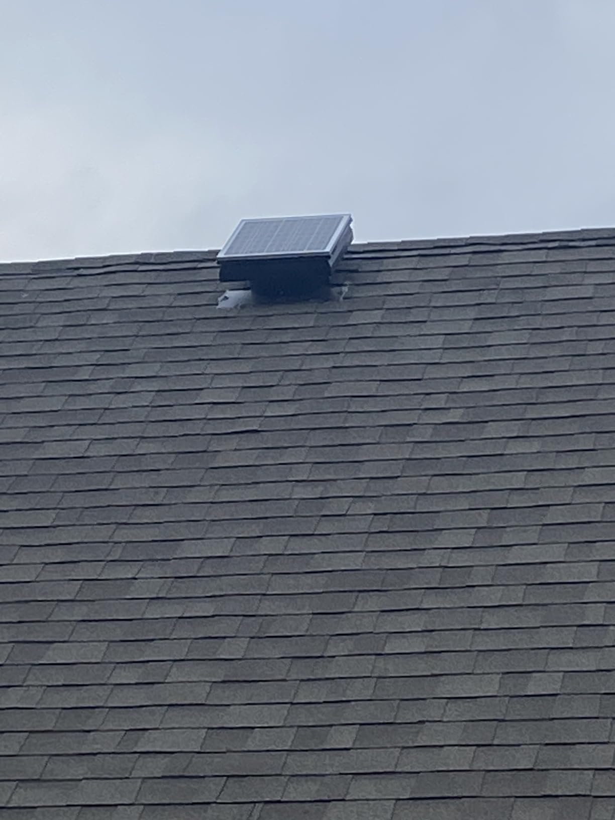 DC HOUSE 32 Watt Solar Attic Fan Solar Powered Roof Exhaust Fan Up to 3000 Sq Ft, 2500 CFM Metal Shell Solar Vent Hail and Weather Resistance customer photo 2