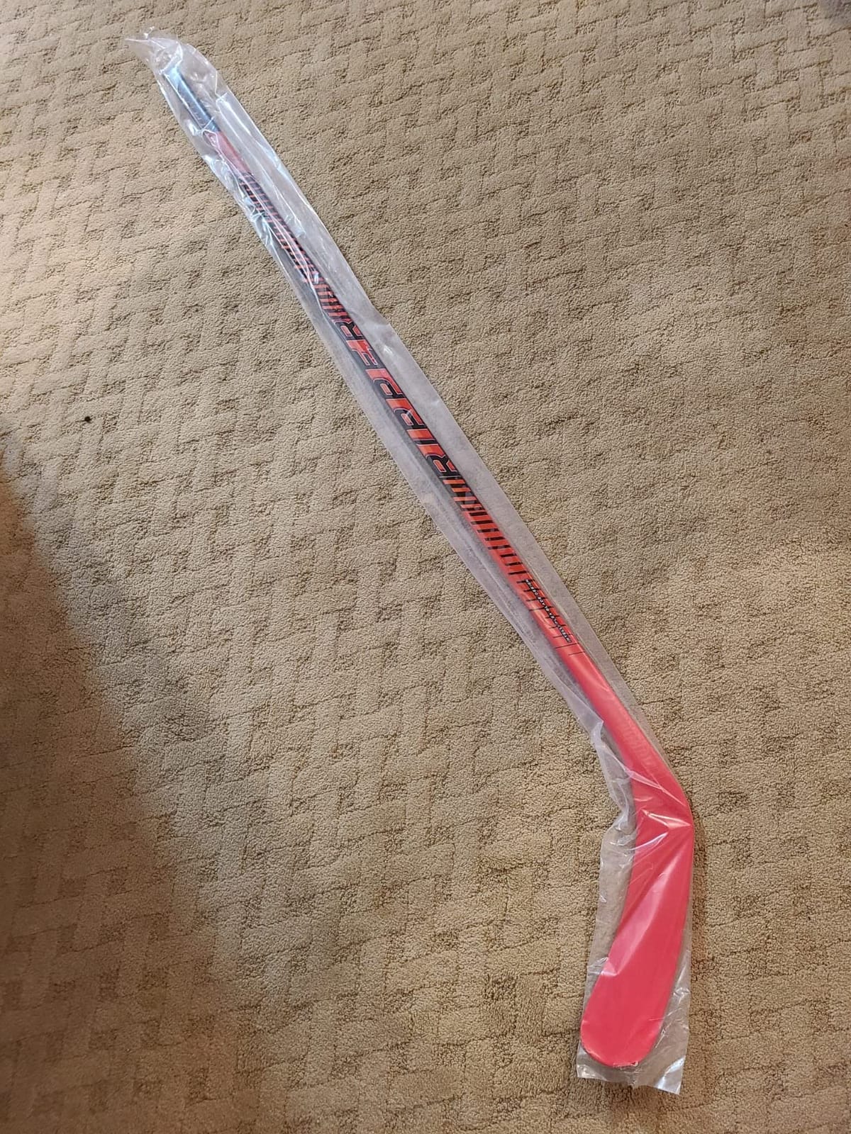 Franklin Sports Kids Ice Hockey Sticks - Ripper Junior + Youth Composite Hockey Sticks - Righty + Lefty 50-Flex Ice Hockey Sticks - Textured Grip - 55
