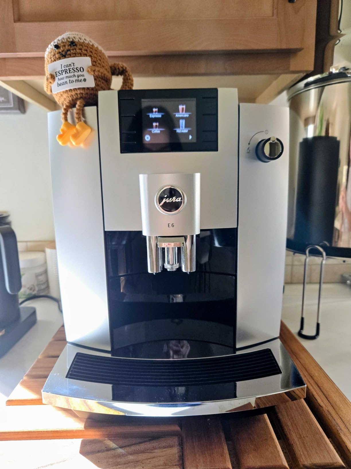 Jura E6 Platinum 15465 | Hot water on demand, A professional aroma grinder Comes in a finish customer photo 2
