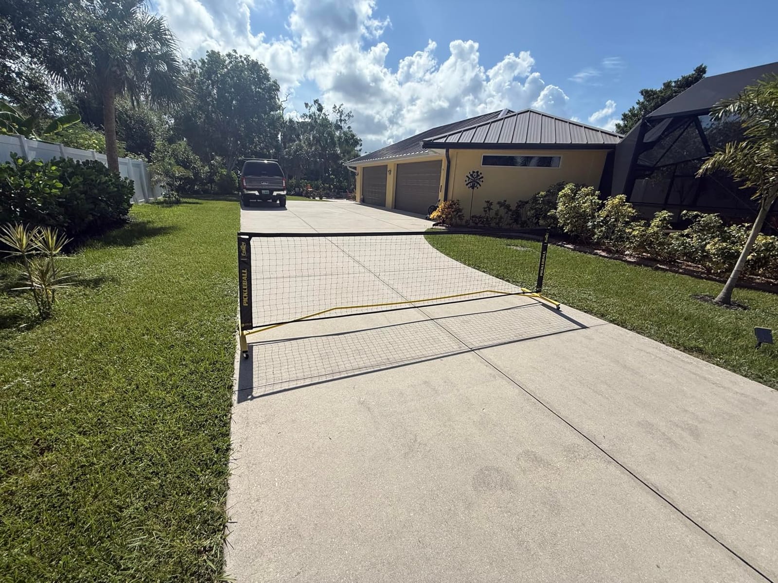 Fostoy Portable Pickleball Net Set with Wheels, Regulation Size 22 FT and Half Court 11 FT, Steady Metal Frame Pickle Ball Net Set System with Carry Bag for Backyards, Driveways, and Garages customer photo 2