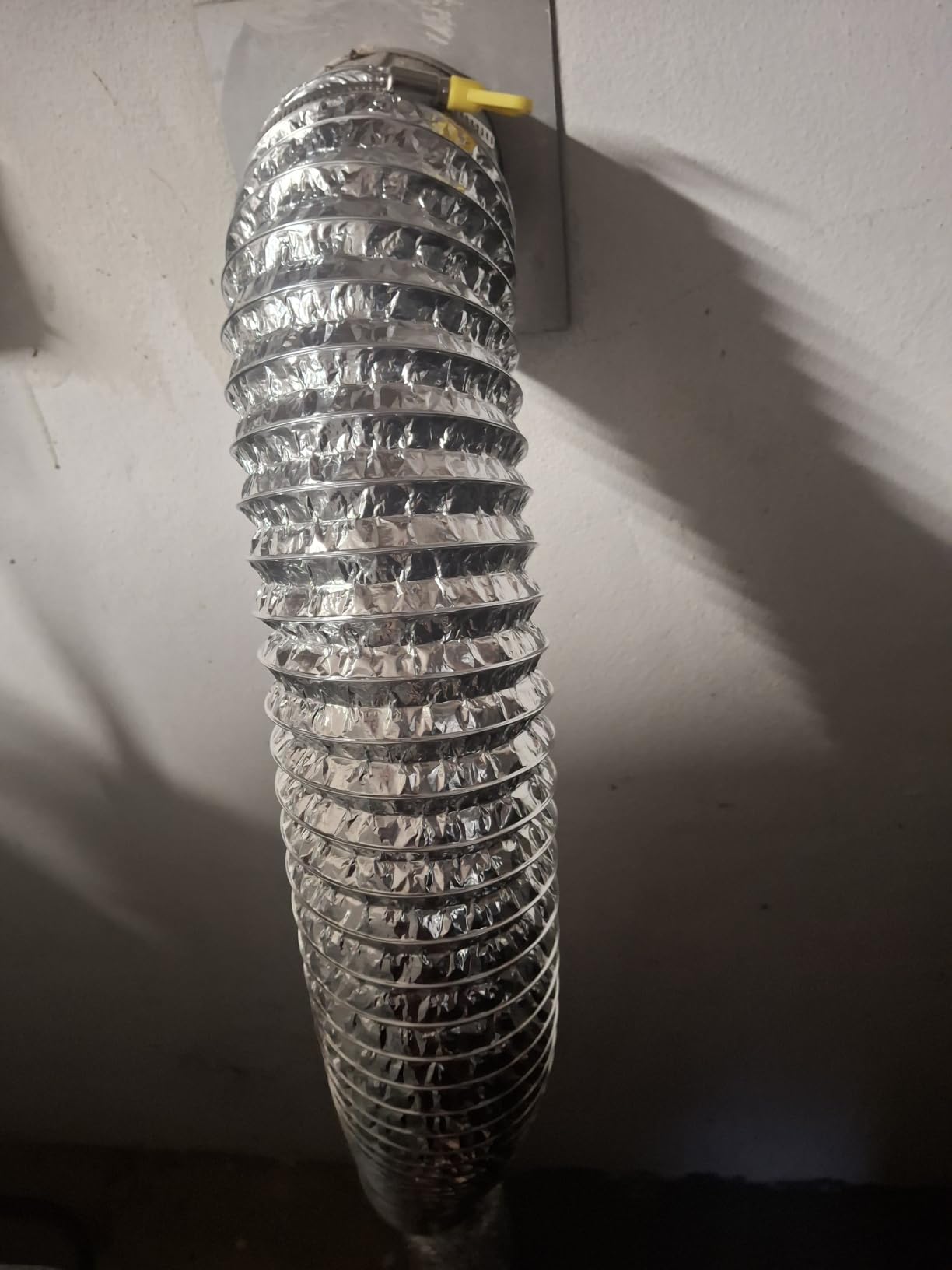 Heavy Duty 4-Inch Flexible Dryer Vent Exhaust Duct Hose 3 Feet | Tool-Free, for Tight Space, Extra Thick Aluminum Foil HVAC Ducting Kit with 2 Key Hose Clamps customer photo 1