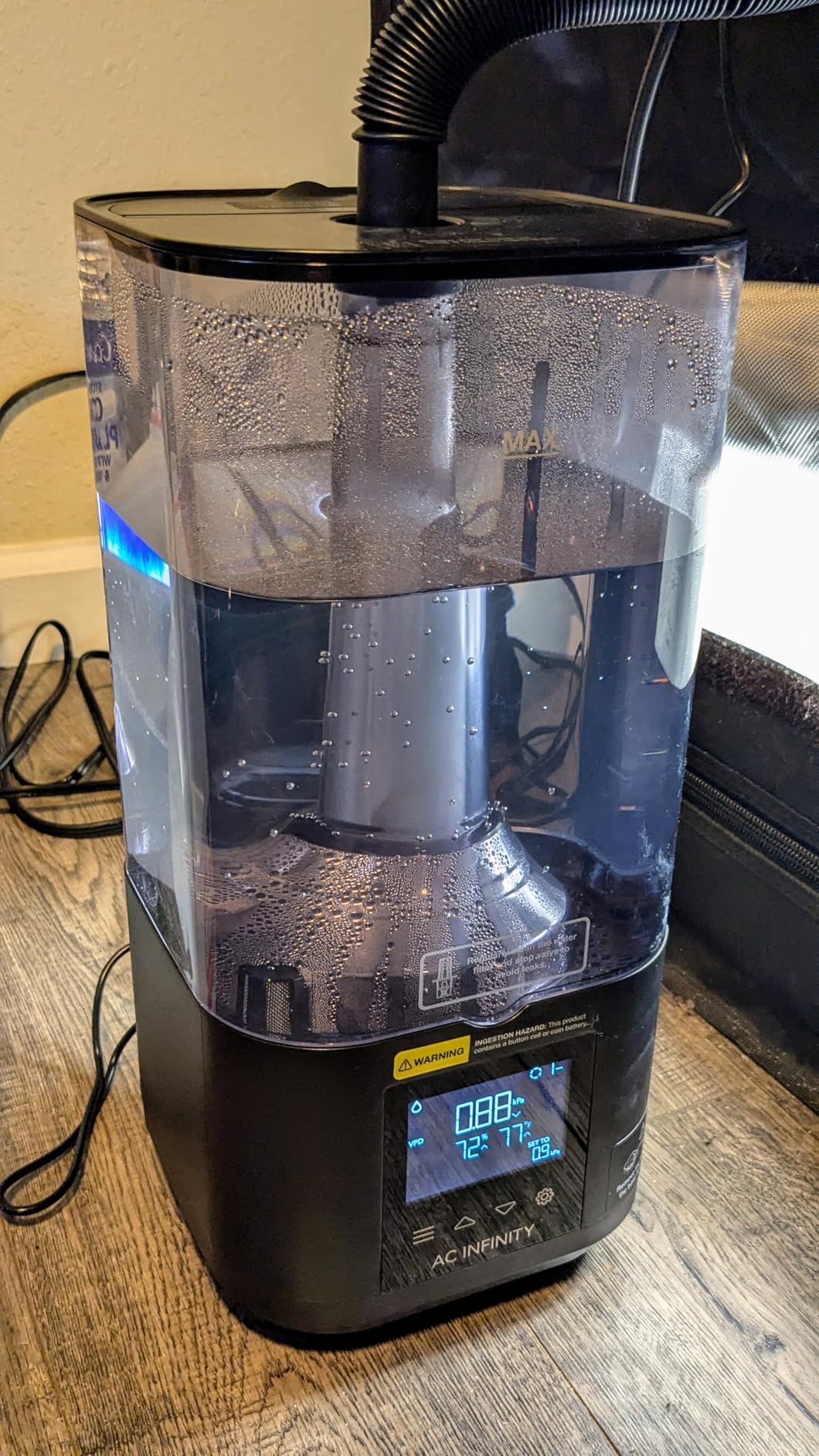 AC Infinity CLOUDFORGE T3, Plant Humidifier 4.5L with VPD Humidity Controls | 10-Level Precision Vaporizer, Extendable Hose, Targeting Pipe, and No-Leak Seal for Grow Tents customer photo 2