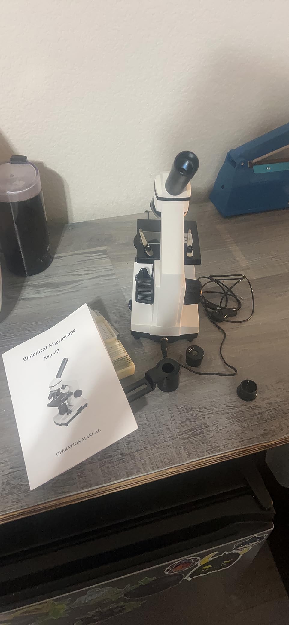 PalliPartners Compound Microscope for Adults & Students, White | 100X-2000X High-Power, Biological Microscope, School Lab & Home Education, with Slides Set & Phone Adapter customer photo 2