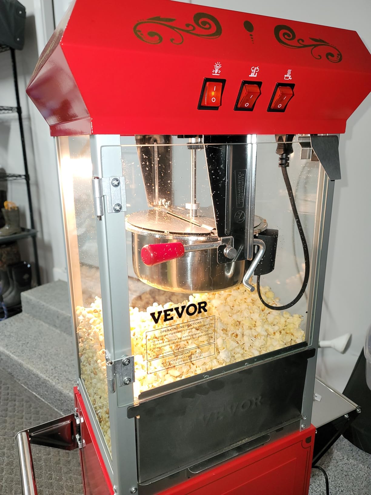 VEVOR Commercial Popcorn Machine, 8 Oz Kettle, 850 W Popcorn Maker on Wheels for 48 Cups per Batch, Theater Style Popper with 3-Switch Control Steel Frame Tempered Glass Doors Cart 1 Scoop 2 Spoons customer photo 2