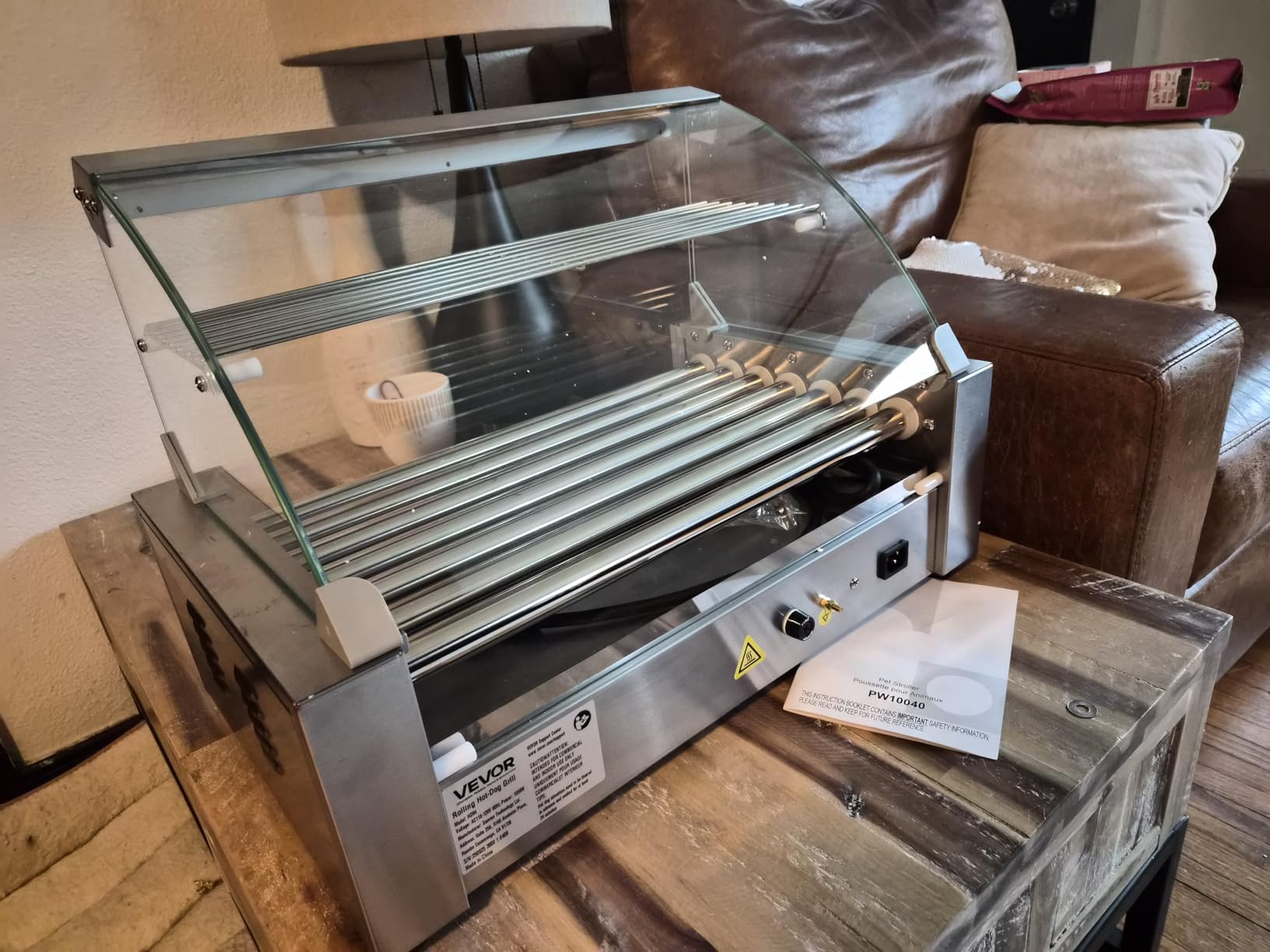 VEVOR Hot Dog Roller 7 Rollers 18 Hot Dogs Capacity 1050W Stainless Sausage Grill Cooker Machine with Dual Temp Control Glass Hood Acrylic Cover Bun Warmer Shelf Removable Oil Drip Tray, ETL Certified customer photo 2