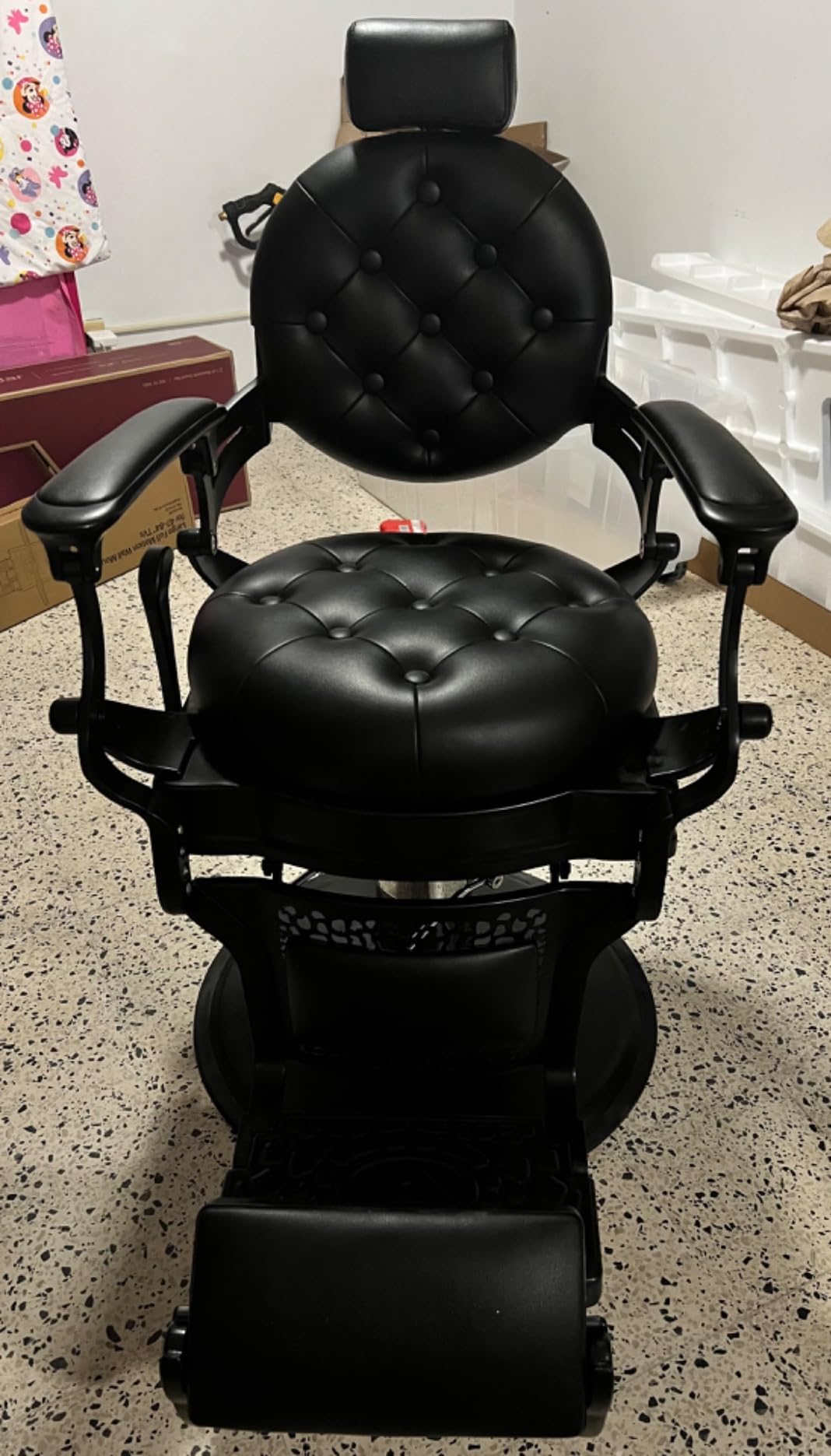 Barber Chair Hair Salon Chair, Heavy Duty 700 LBS, for Hair Stylist Barber Beauty Tattoo Massage(Black Round) customer photo 1