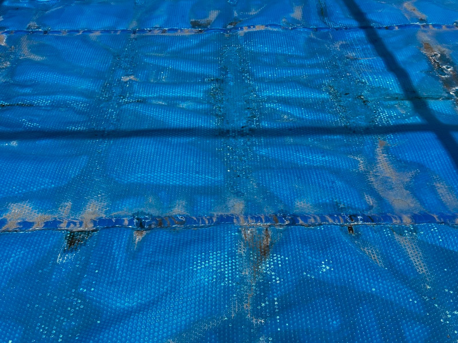 BigXwell Solar Pool Cover, Blue 16-mil 16 x 32 Foot Rectangle for In-Ground Pools, 1600 Series Heavy-Duty Insulating Pool Heater Covers. customer photo 2
