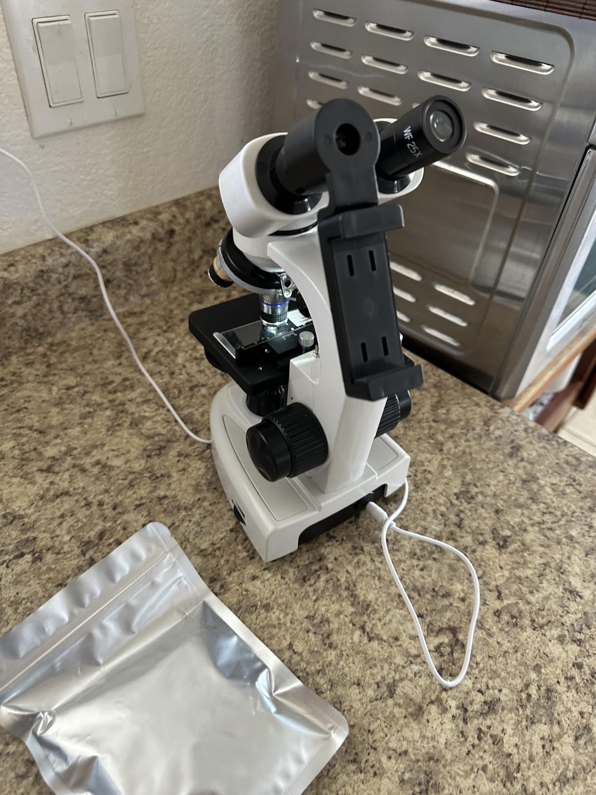 Binocular Compound Microscope 40X-2000X, Research Grade Professional Microscope with Dual Mechanical Stages and Coaxial Coarse/Fine Focus Knobs customer photo 2