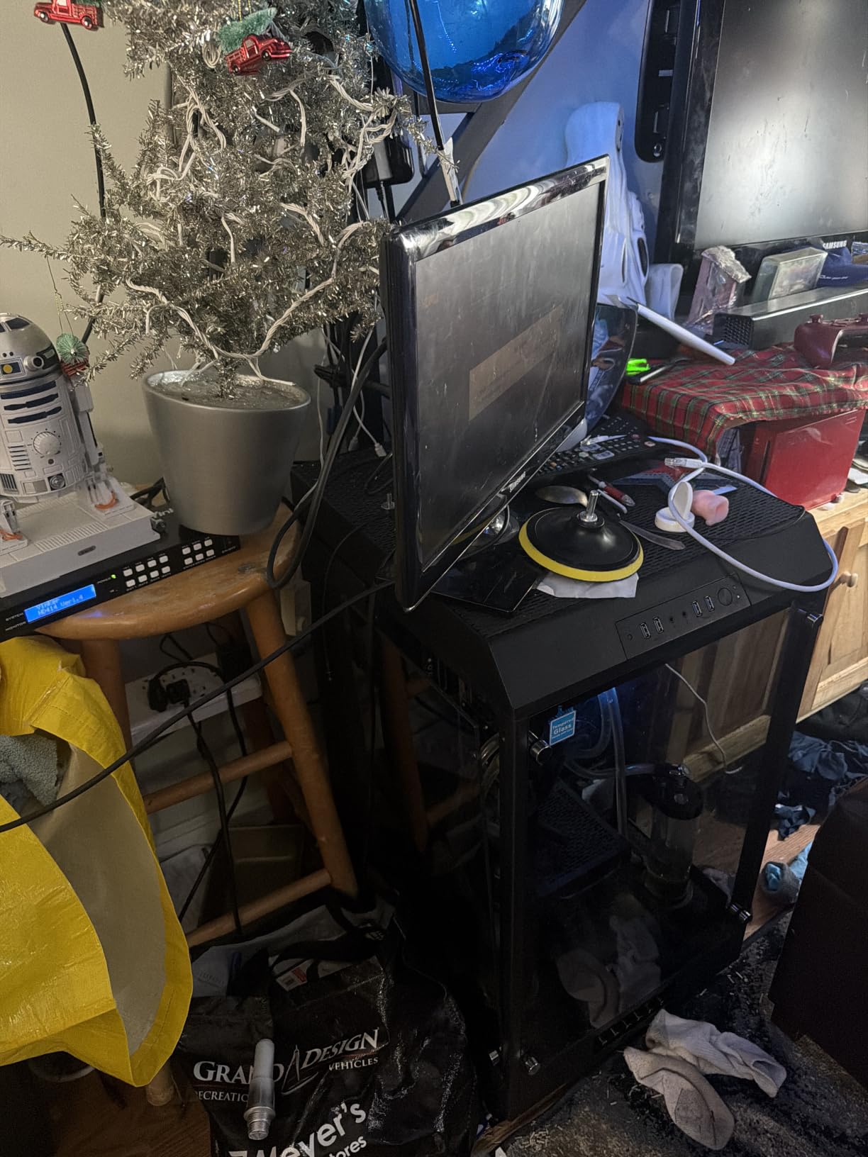 Yinker 4K HDMI Matrix 4x4 customer photo 1