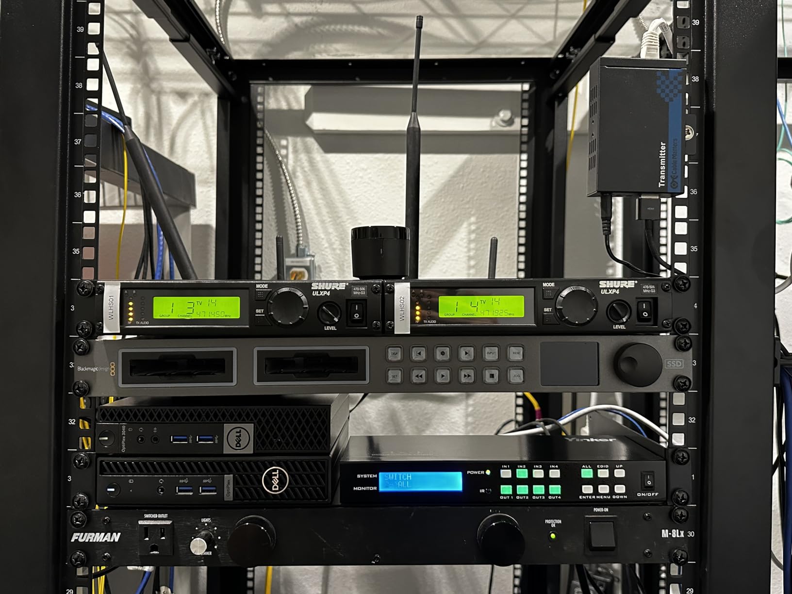 Yinker 4K HDMI Matrix 4x4 customer photo 2