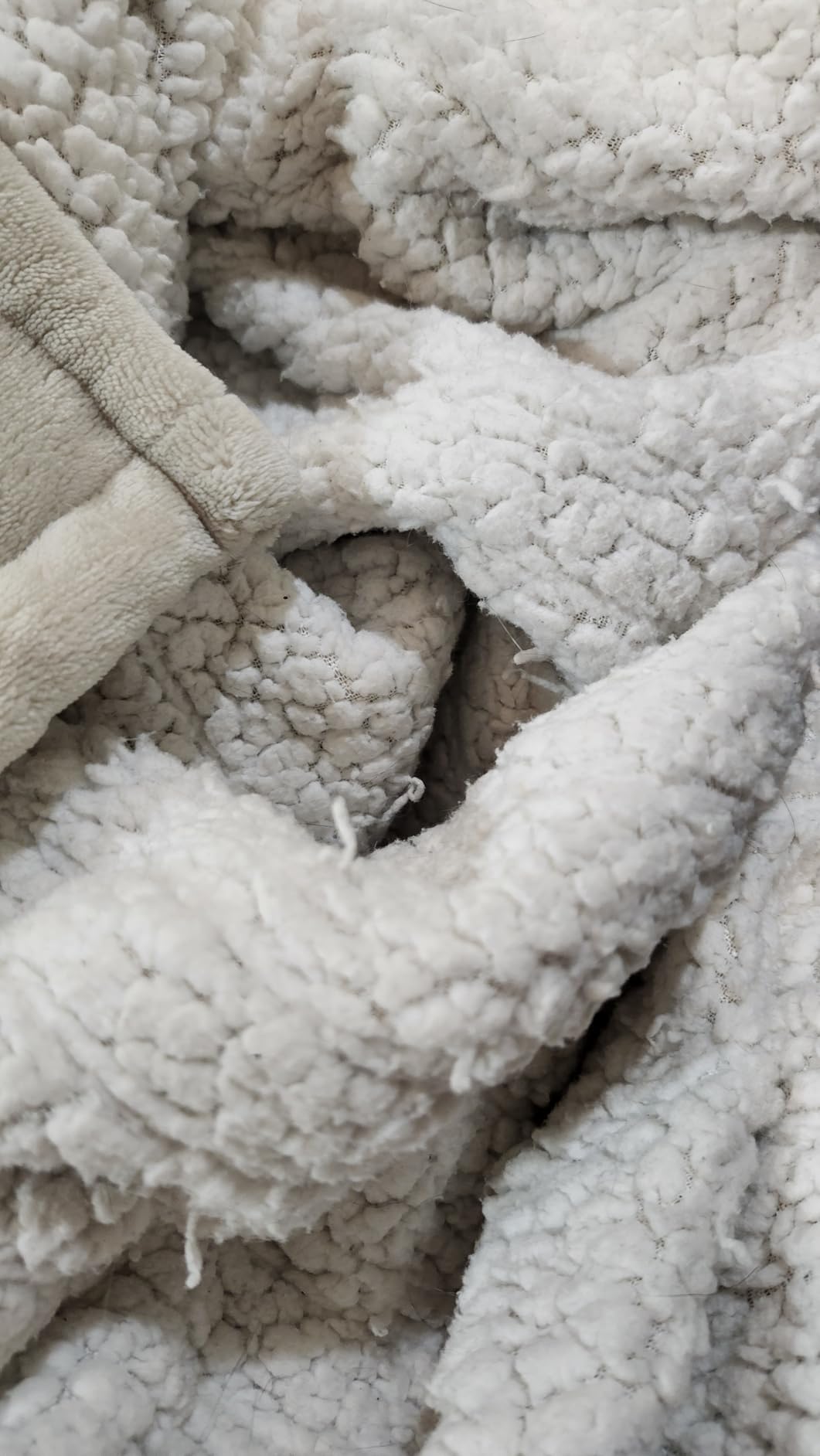 Bedsure Heated Blanket Throw, Soft Electric Blanket with Preheat, Cream customer photo 1