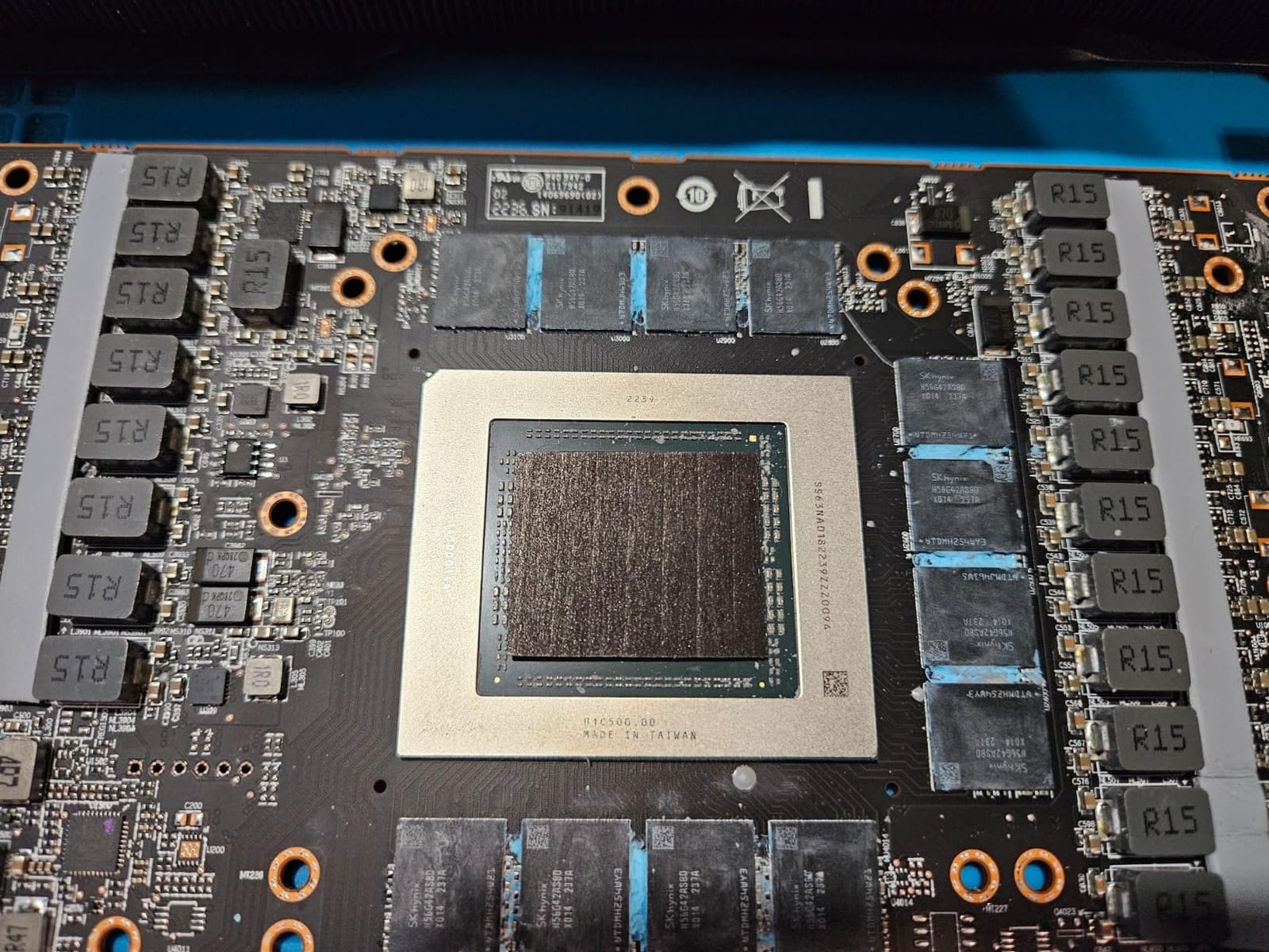 Thermal Grizzly KryoSheet (33x33x0.2mm) - High Thermal Conductivity Graphene Thermal Pad - Alternative for Thermal Paste on CPU/GPU/PS4/PS5/Xbox - Made in Sweden customer photo 2